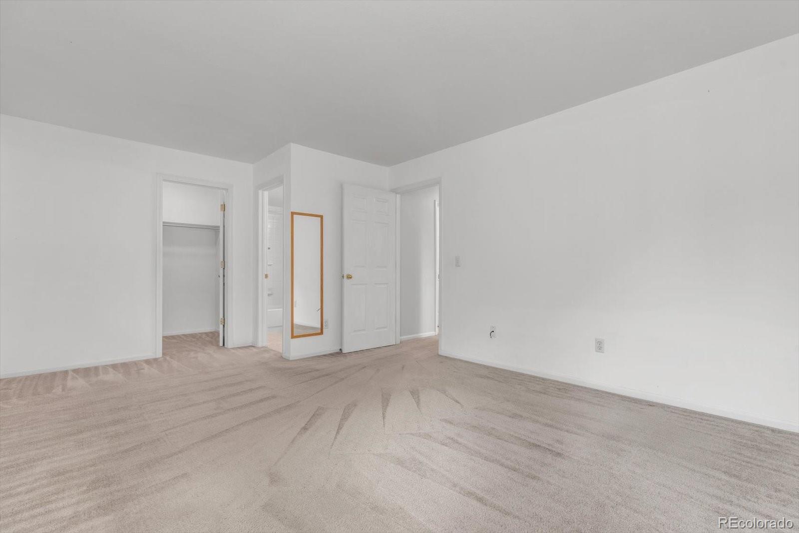 MLS Image #8 for 8406  everett way,arvada, Colorado