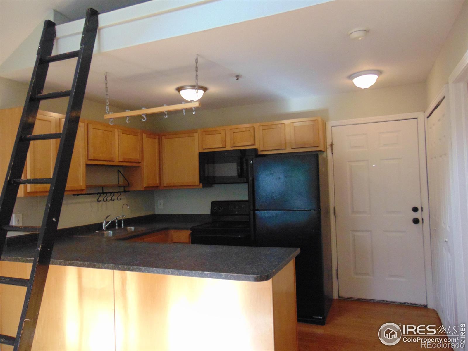 MLS Image #5 for 1405  broadway street,boulder, Colorado