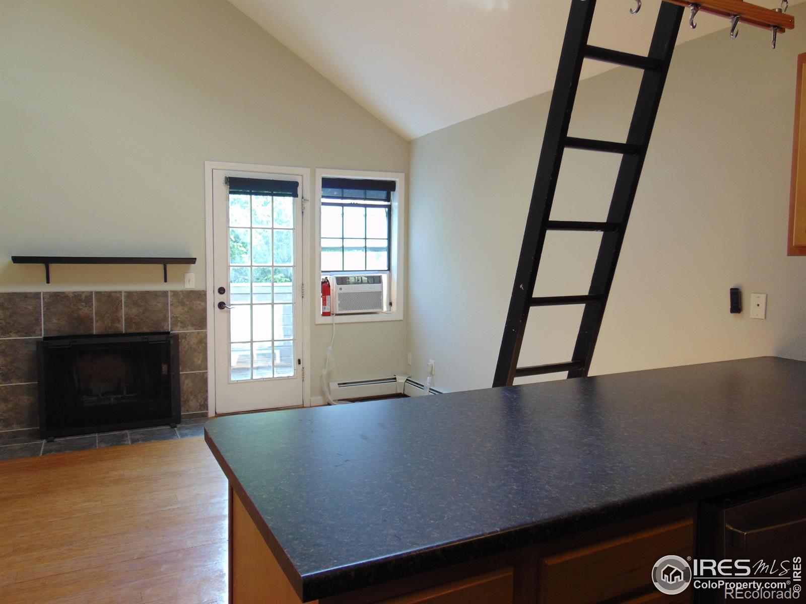 MLS Image #7 for 1405  broadway street,boulder, Colorado