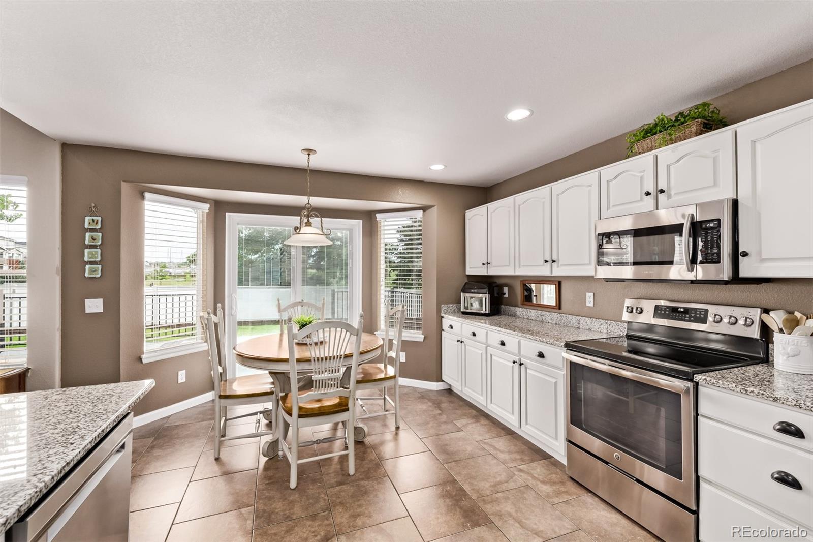 MLS Image #12 for 20710 e princeton place,aurora, Colorado