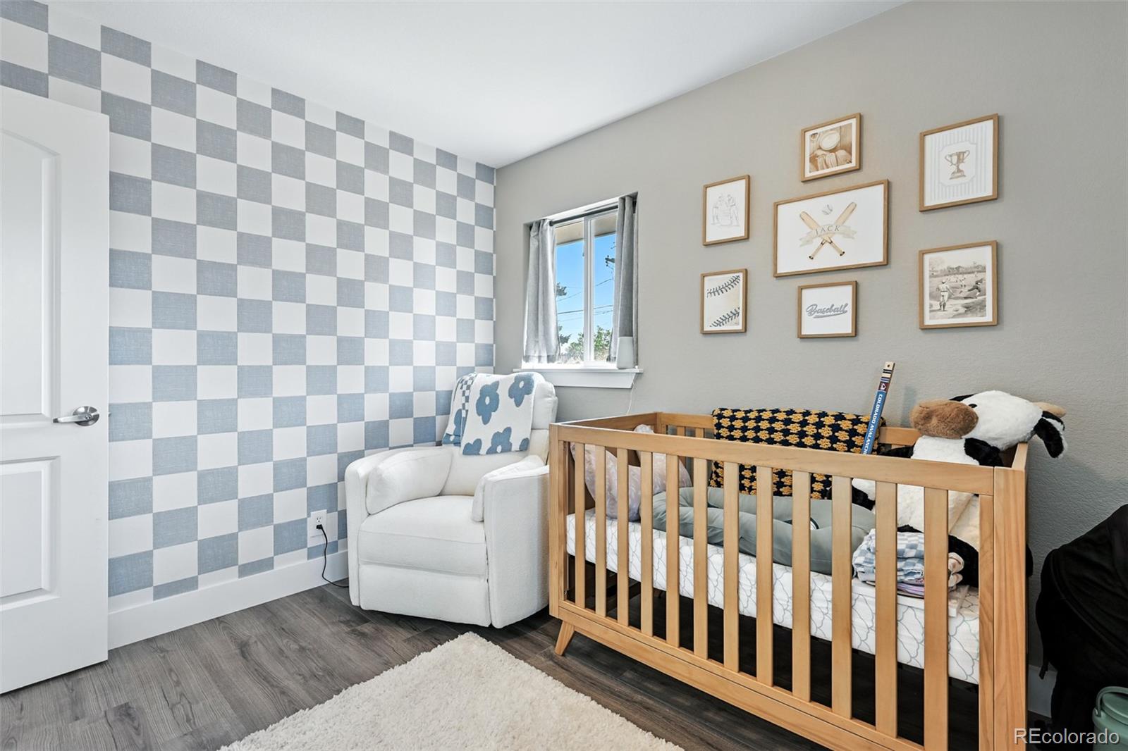 MLS Image #17 for 2714 s raleigh street,denver, Colorado
