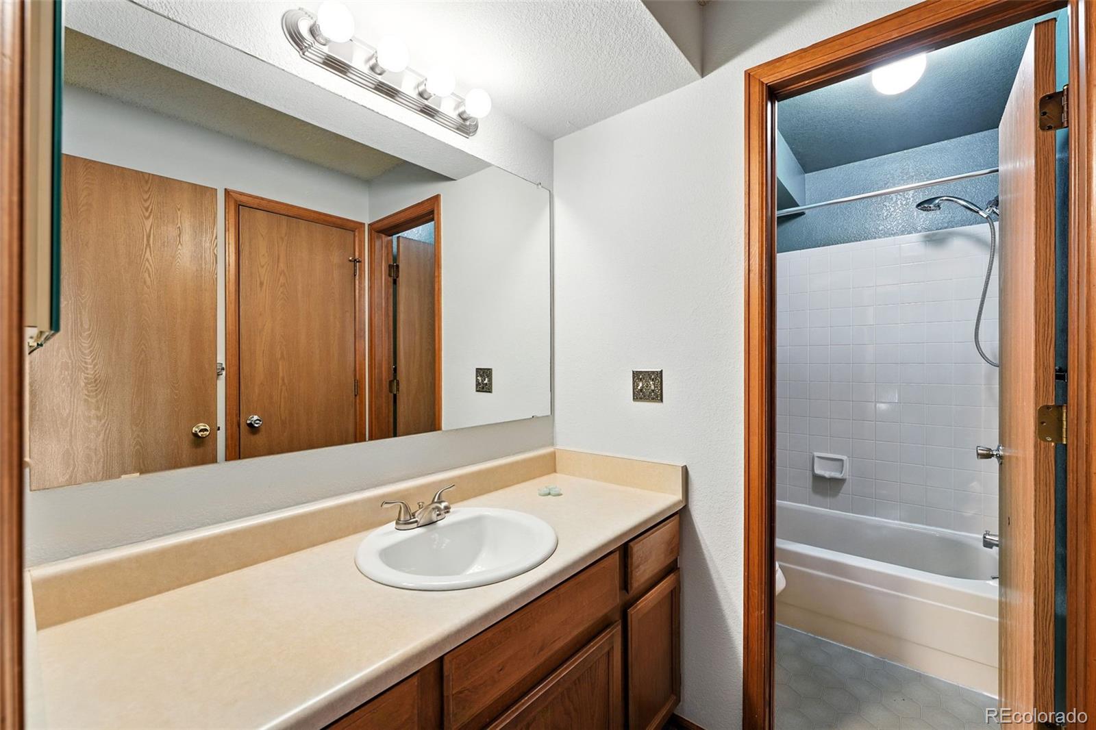 MLS Image #25 for 8468 s upham way,littleton, Colorado