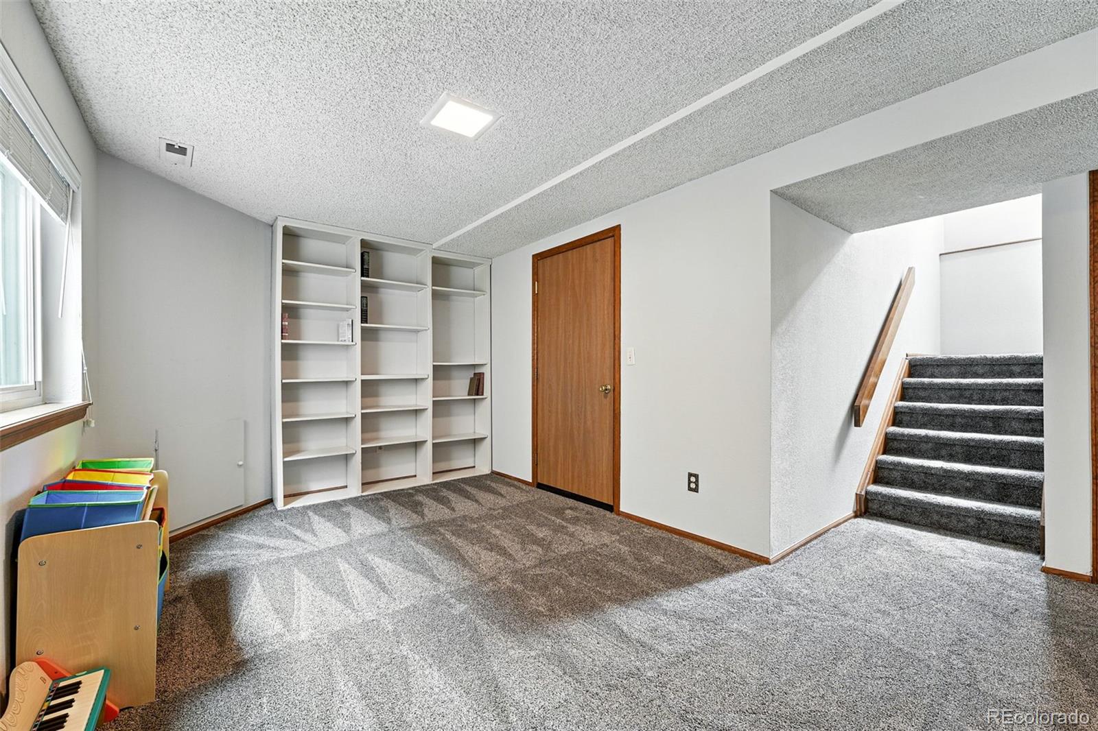 MLS Image #32 for 8468 s upham way,littleton, Colorado