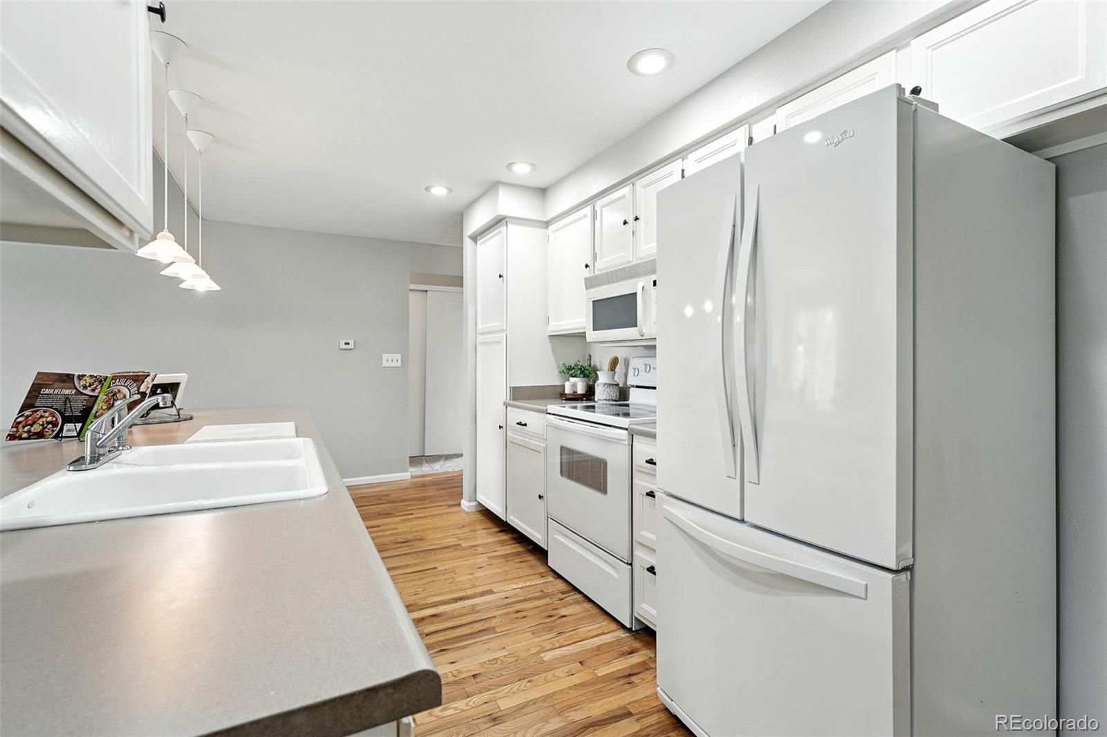 MLS Image #19 for 4151 s andes way,aurora, Colorado