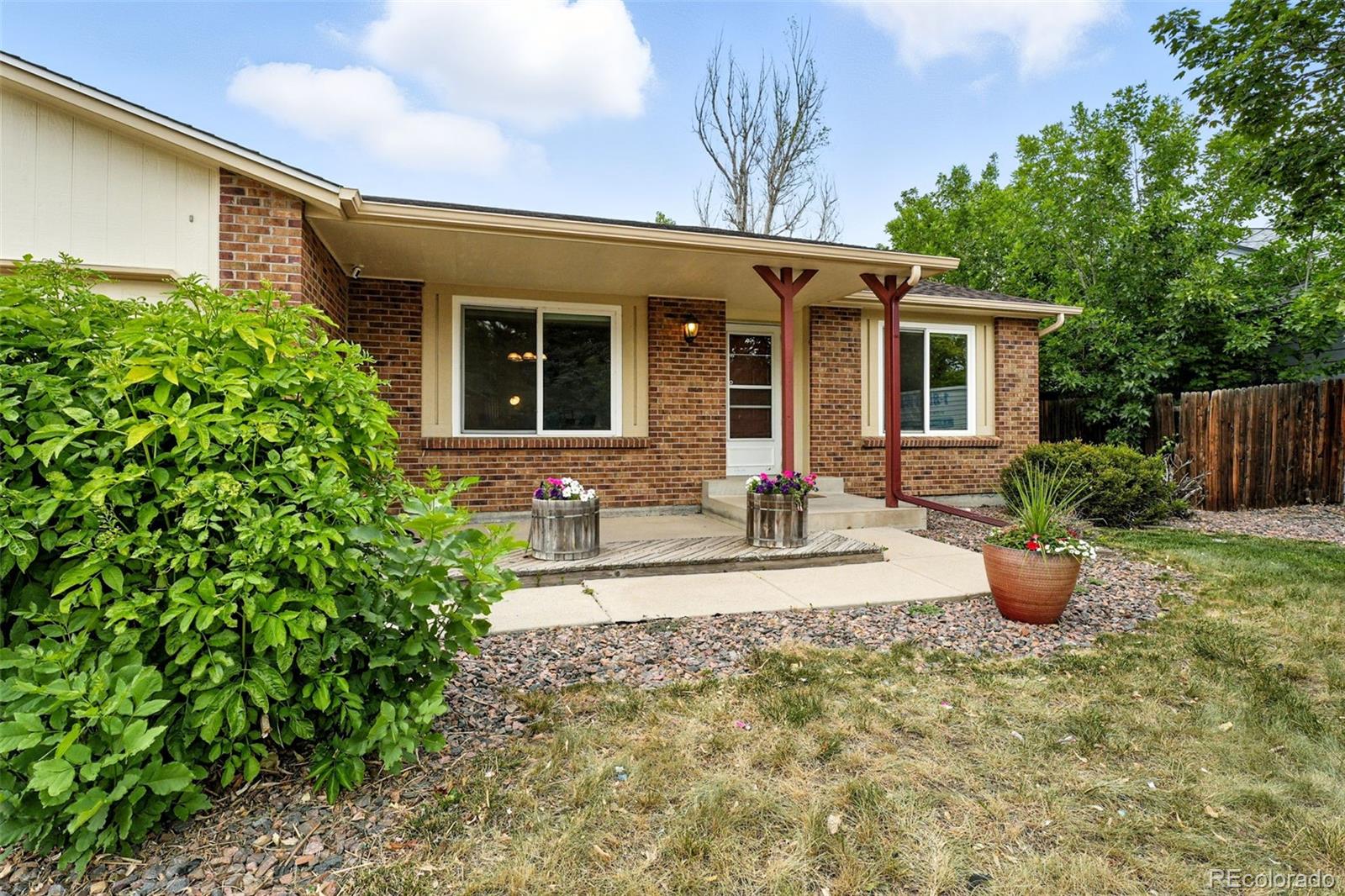 MLS Image #2 for 4151 s andes way,aurora, Colorado