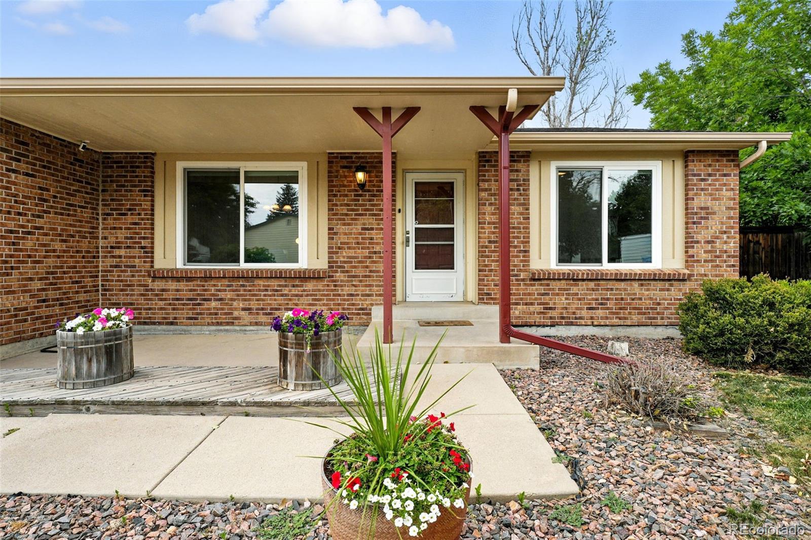 MLS Image #3 for 4151 s andes way,aurora, Colorado