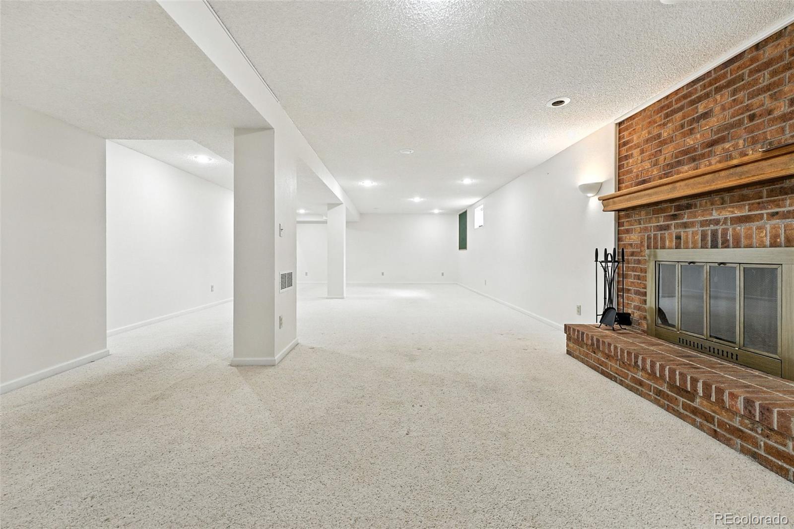 MLS Image #39 for 4151 s andes way,aurora, Colorado