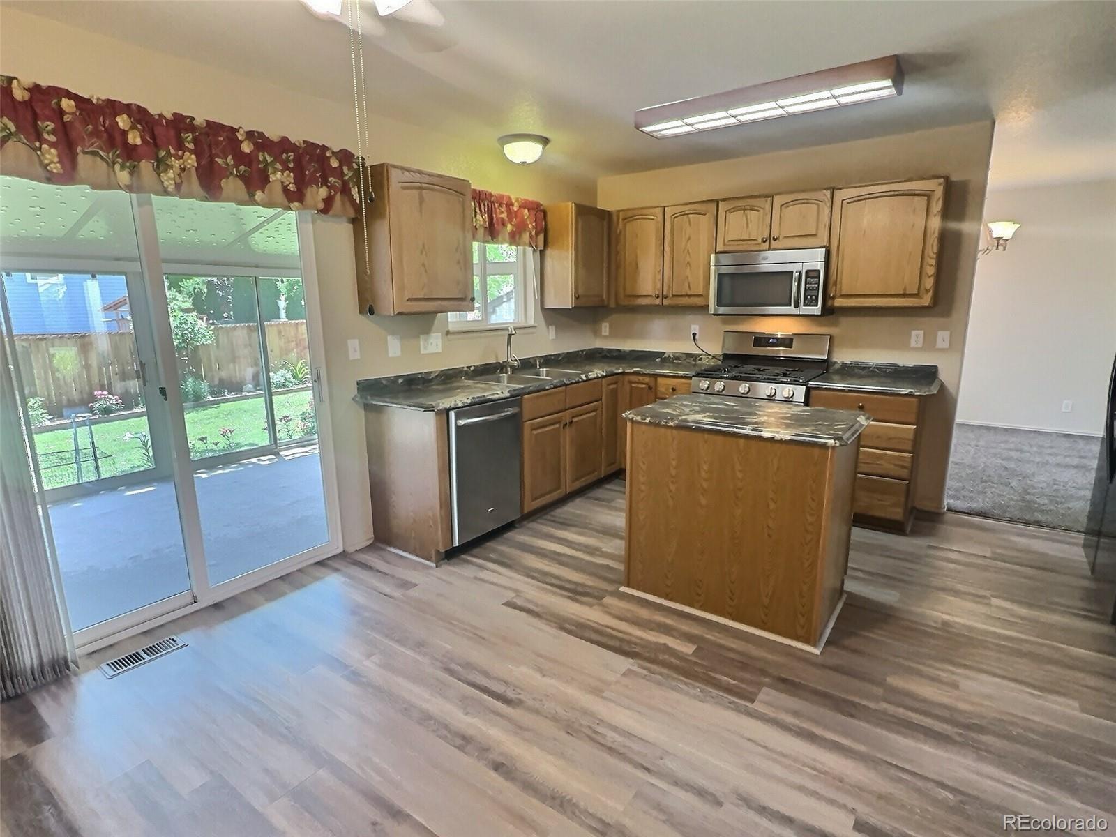 MLS Image #2 for 10553  adams street,northglenn, Colorado