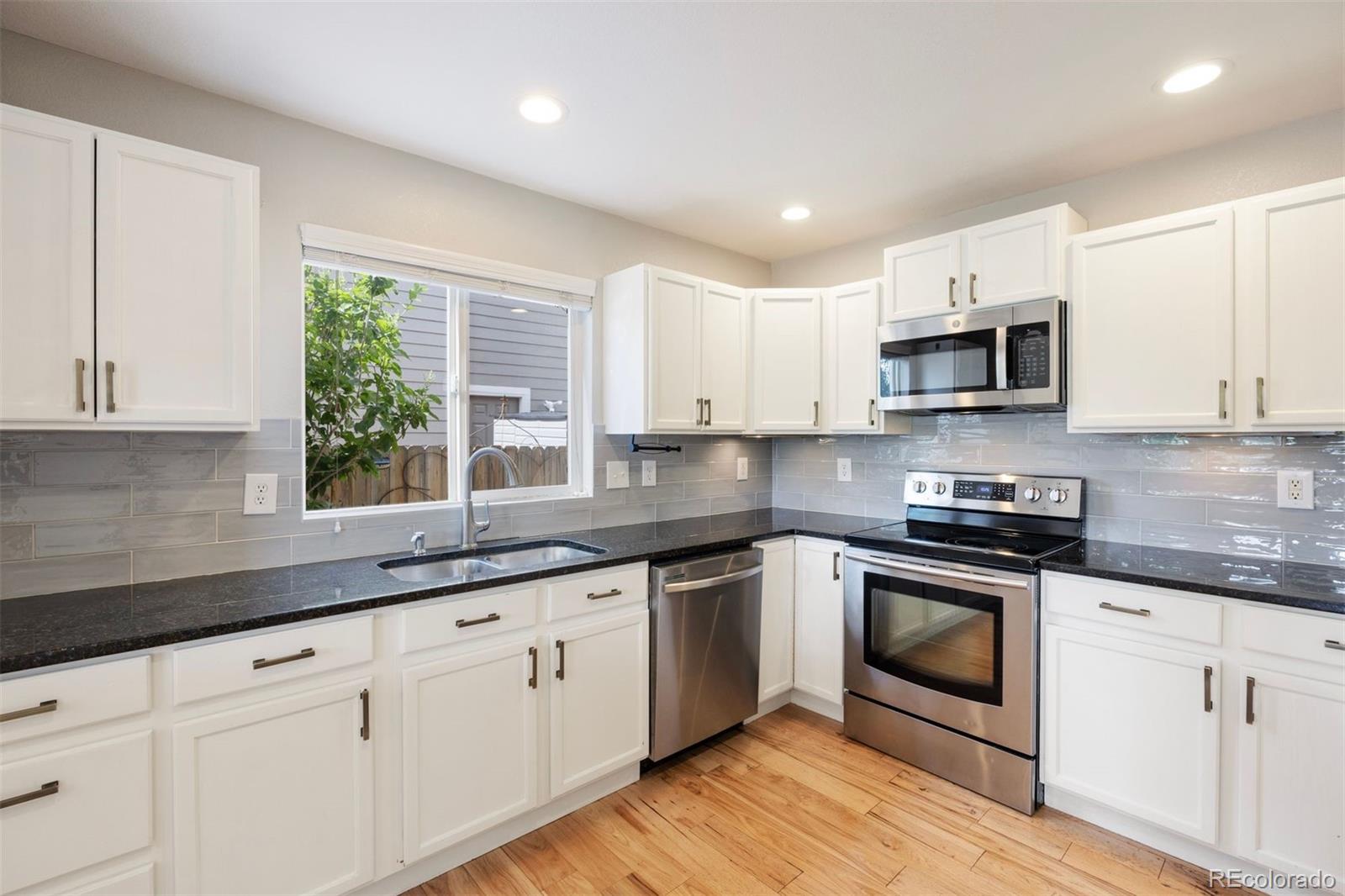 MLS Image #4 for 777  whispering oak drive,castle rock, Colorado