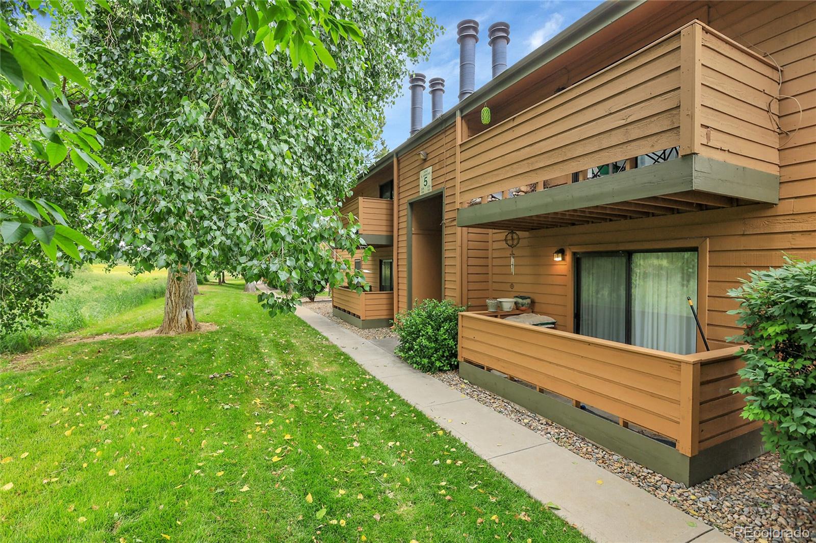 MLS Image #11 for 3335 s ammons street,lakewood, Colorado