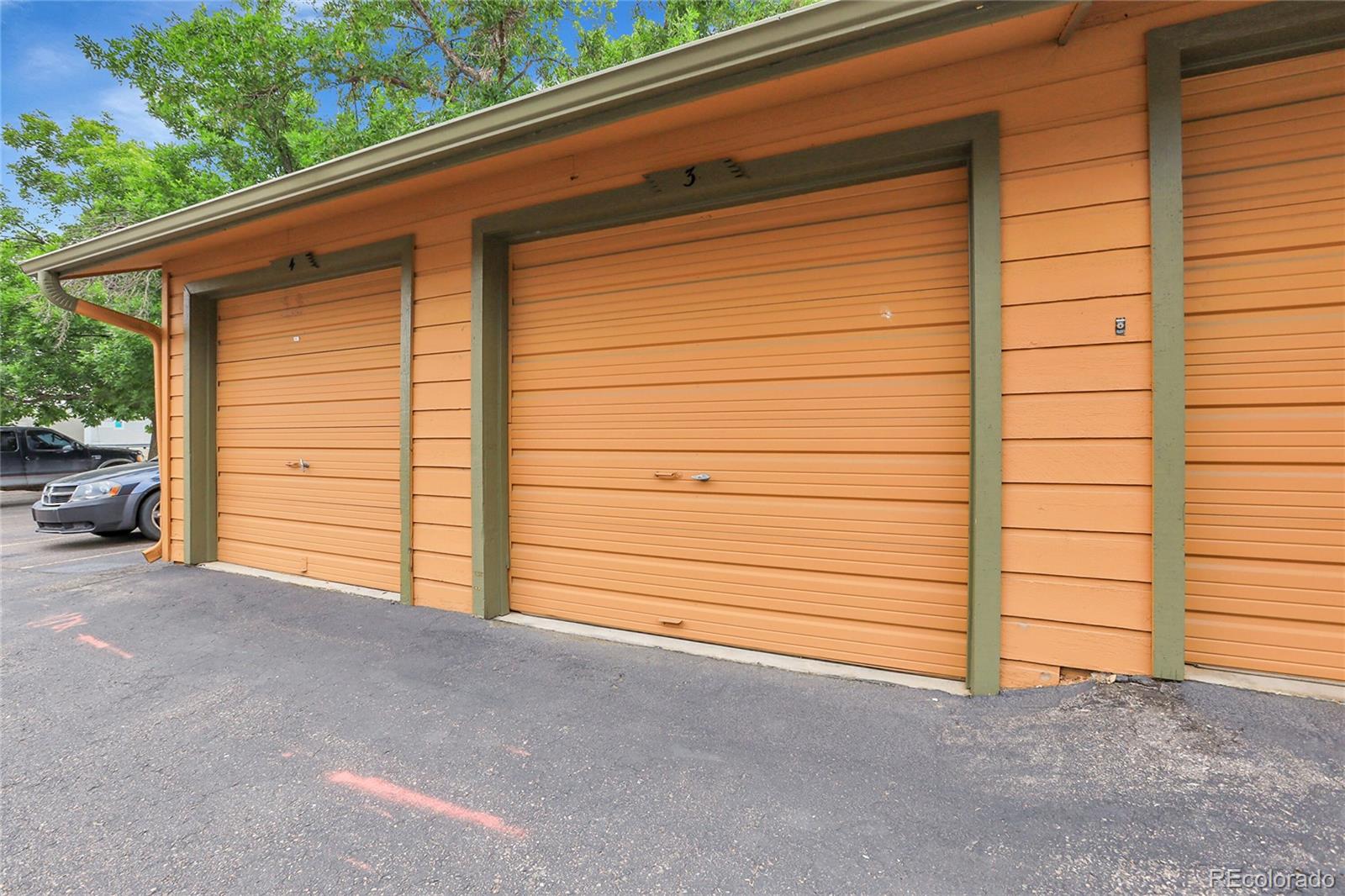 MLS Image #12 for 3335 s ammons street,lakewood, Colorado