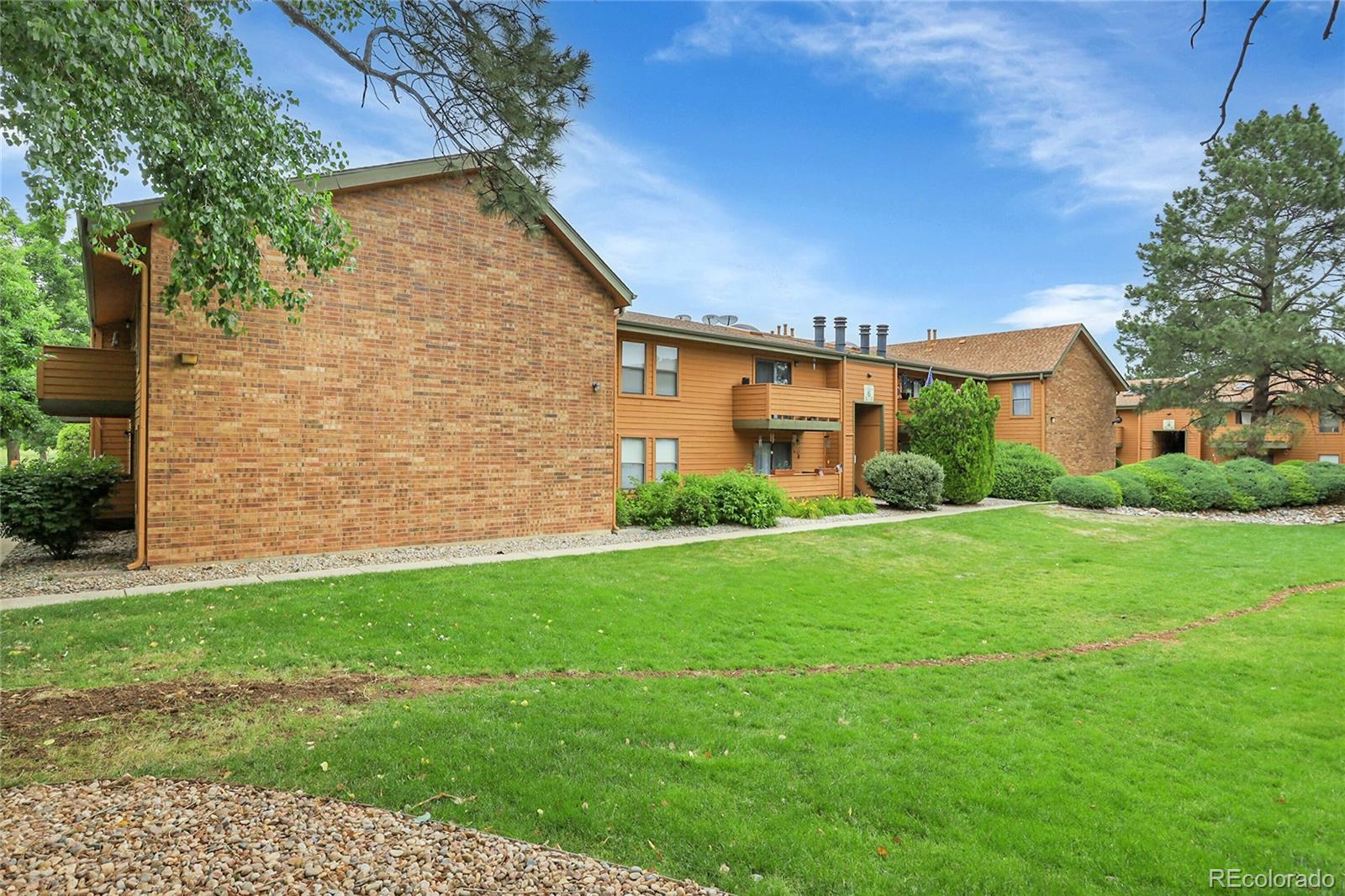 MLS Image #13 for 3335 s ammons street,lakewood, Colorado