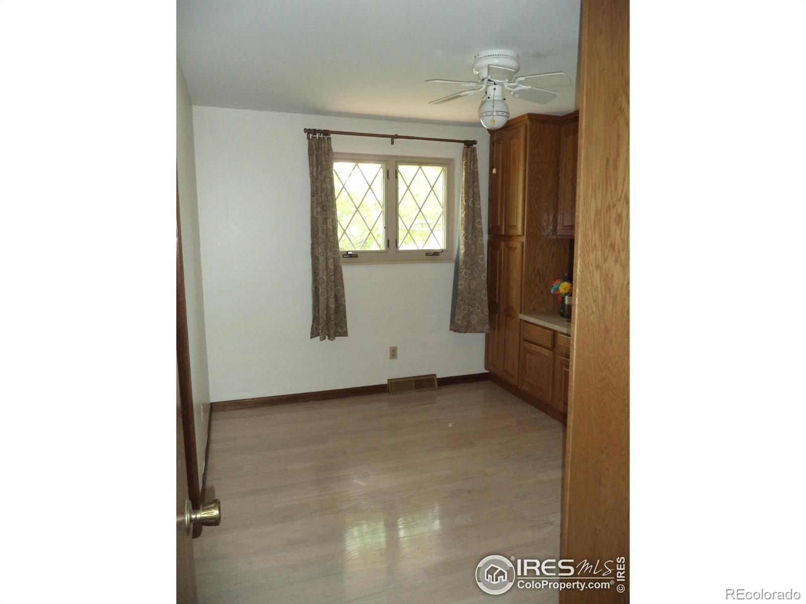MLS Image #19 for 2050  27th avenue,greeley, Colorado