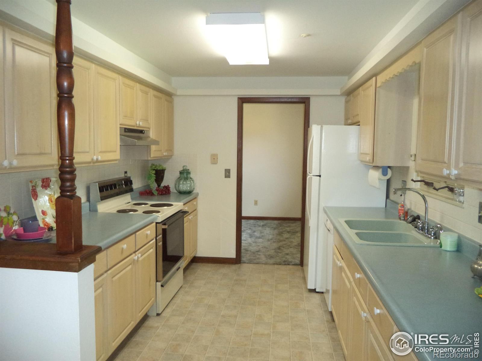 MLS Image #6 for 2050  27th avenue,greeley, Colorado