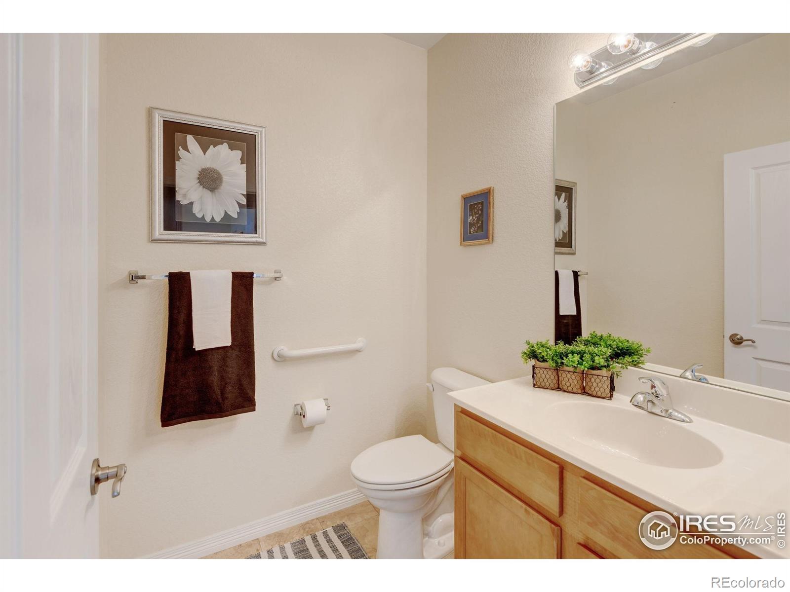 MLS Image #18 for 2421  santa fe drive,longmont, Colorado
