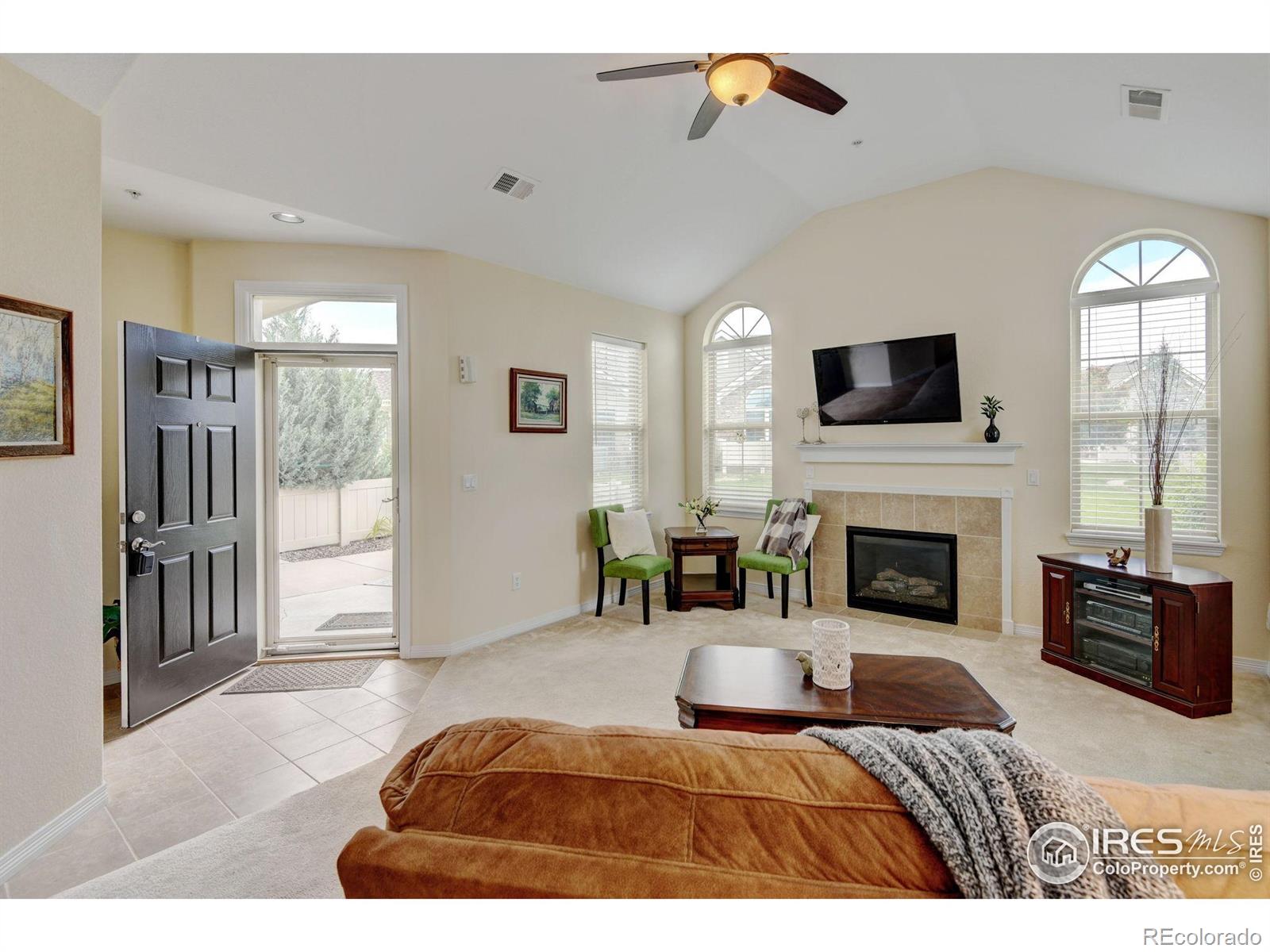 MLS Image #6 for 2421  santa fe drive,longmont, Colorado