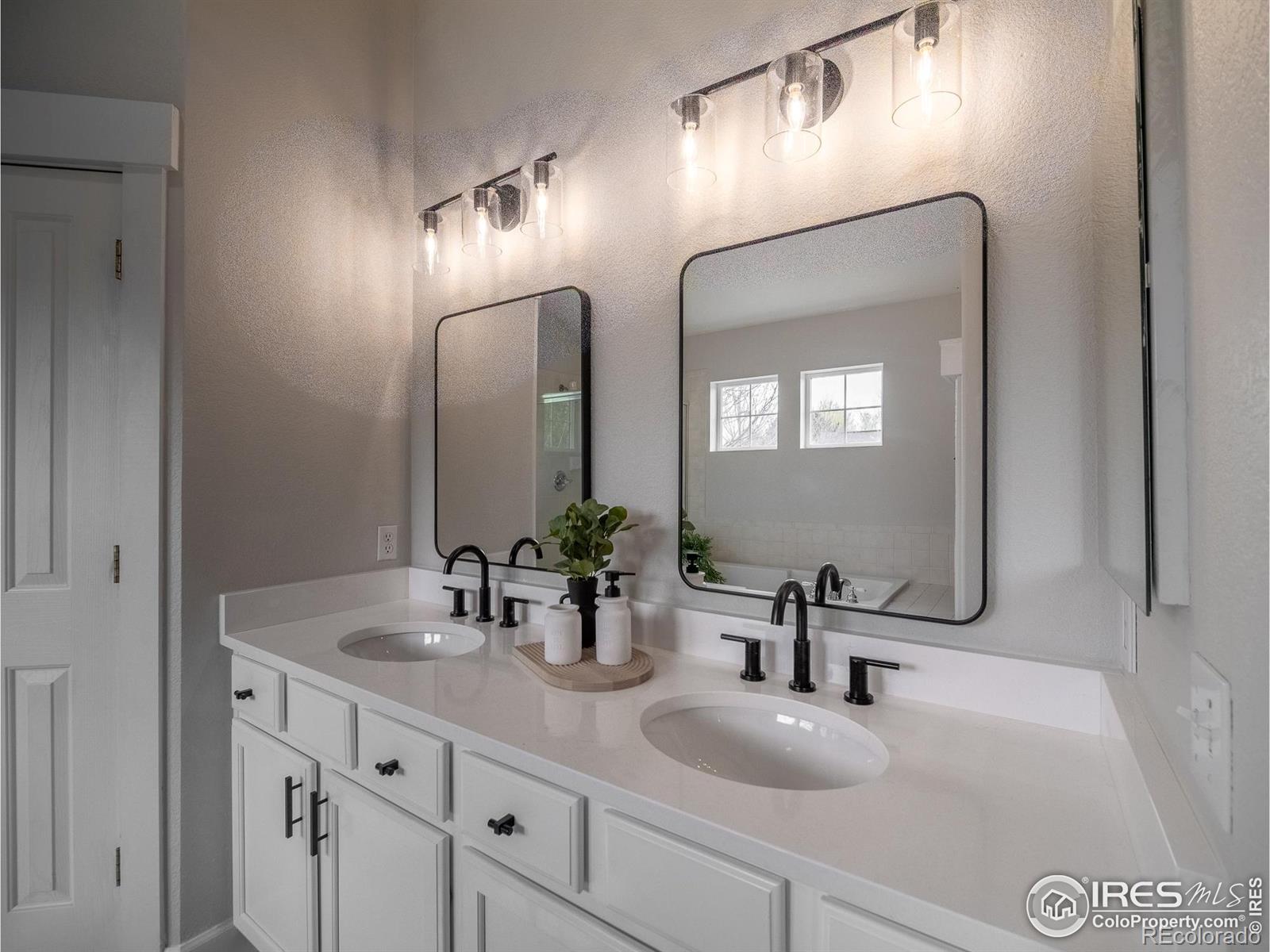 MLS Image #20 for 2946  shoshone trail,lafayette, Colorado