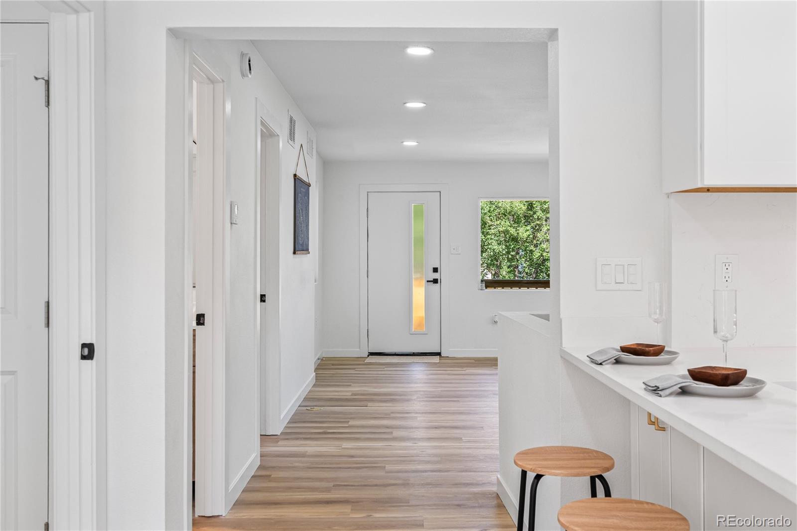 MLS Image #22 for 261  knox court,denver, Colorado