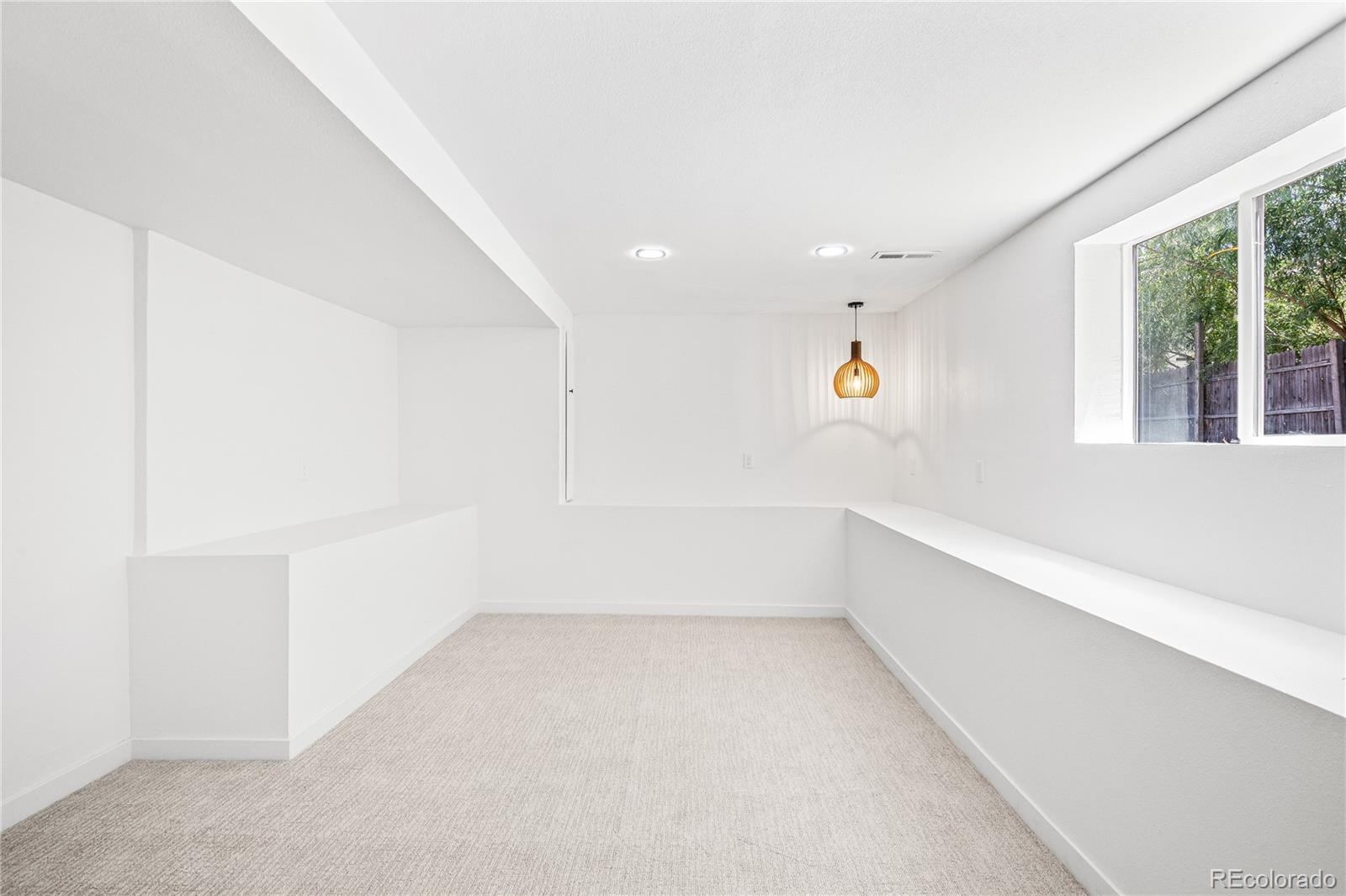 MLS Image #33 for 261  knox court,denver, Colorado
