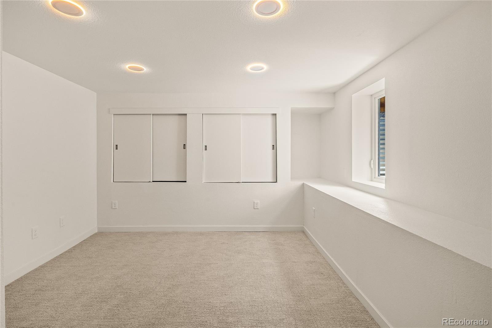 MLS Image #37 for 261  knox court,denver, Colorado