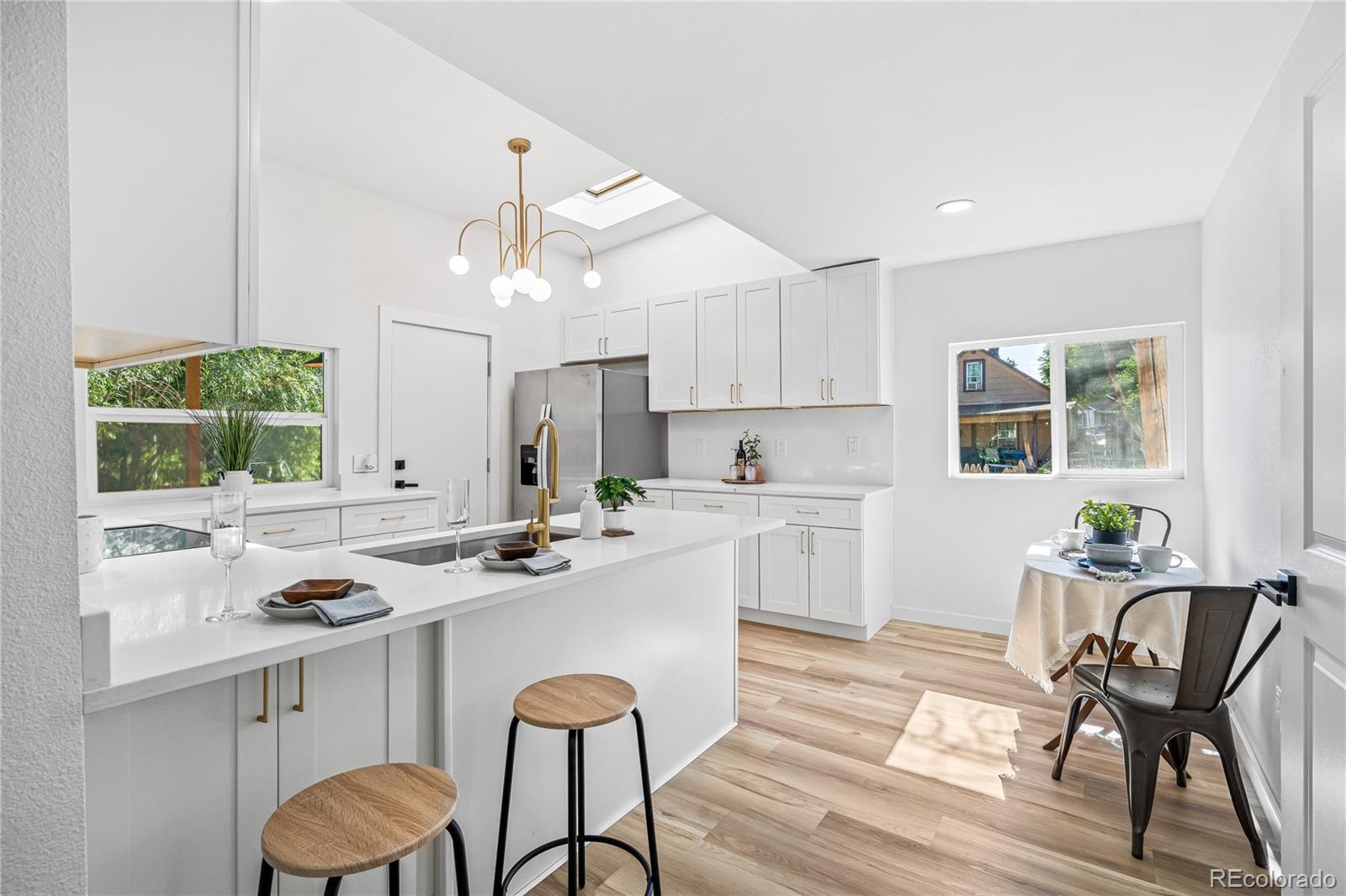 MLS Image #4 for 261  knox court,denver, Colorado