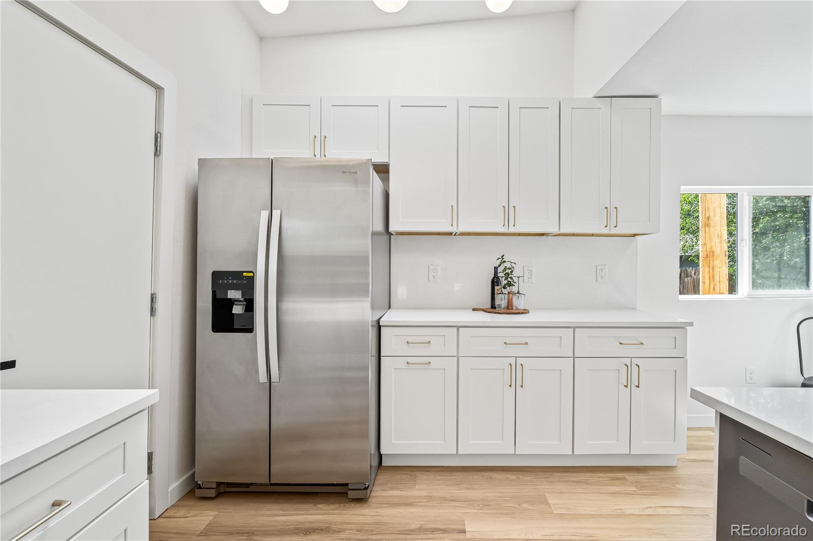 MLS Image #9 for 261  knox court,denver, Colorado