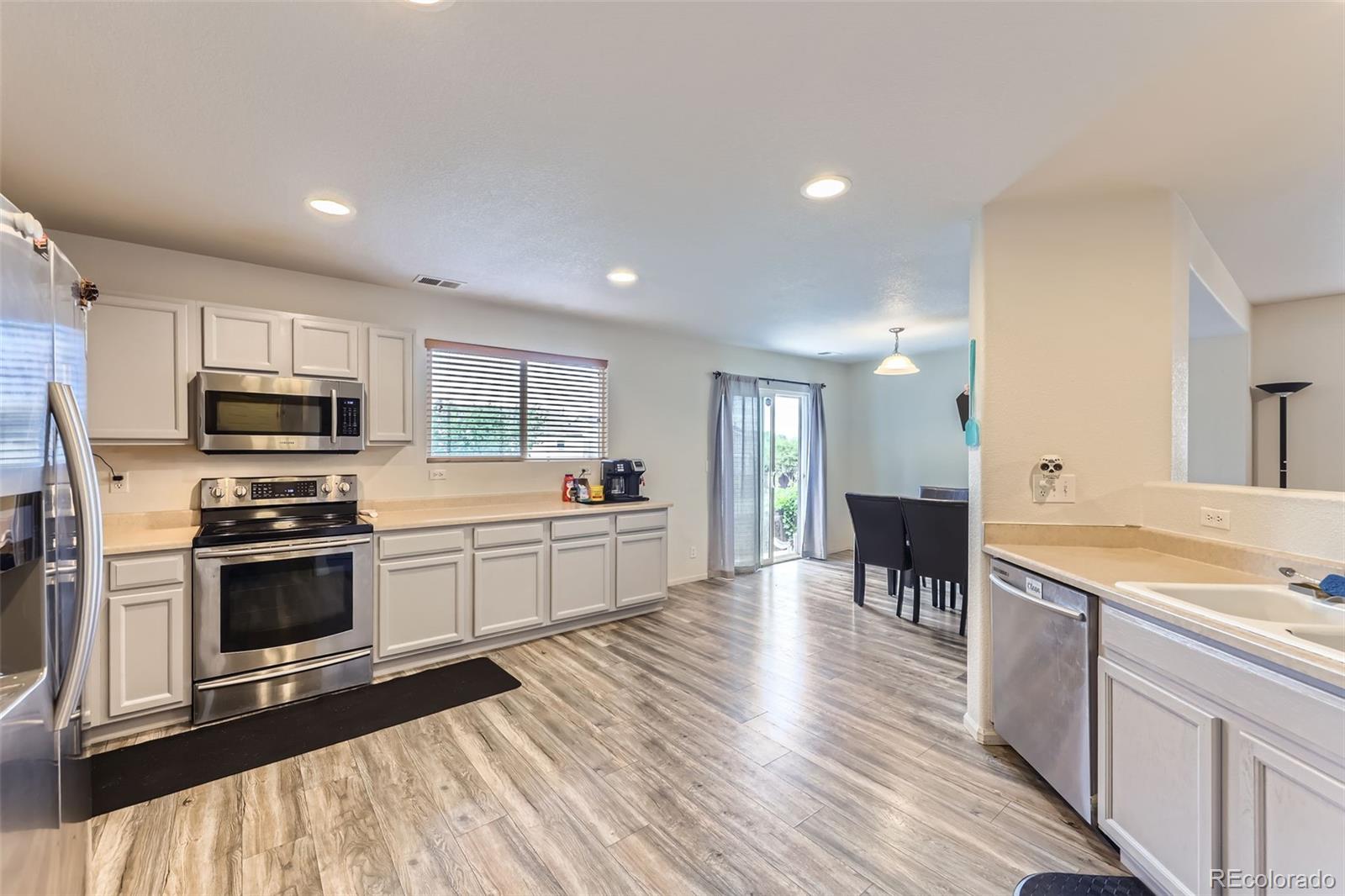 MLS Image #10 for 11120  josephine way,northglenn, Colorado