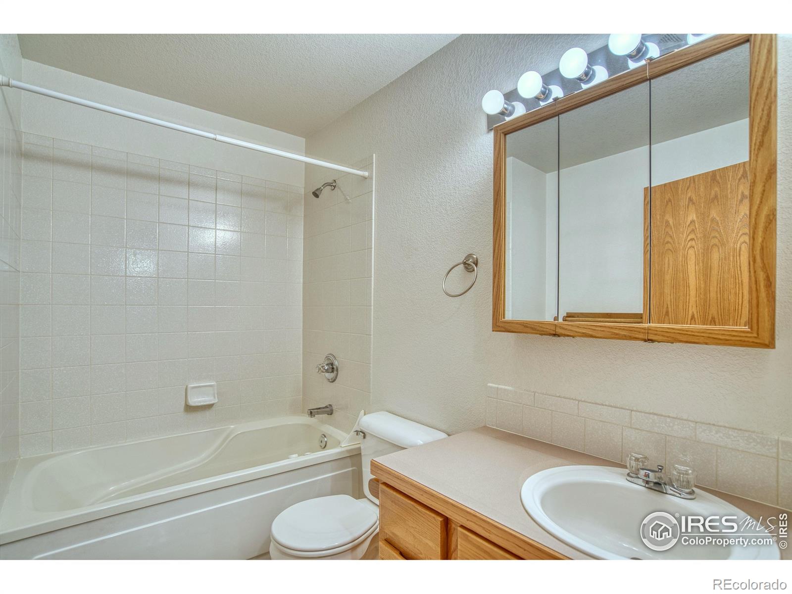 MLS Image #15 for 1816  cheyenne avenue,loveland, Colorado
