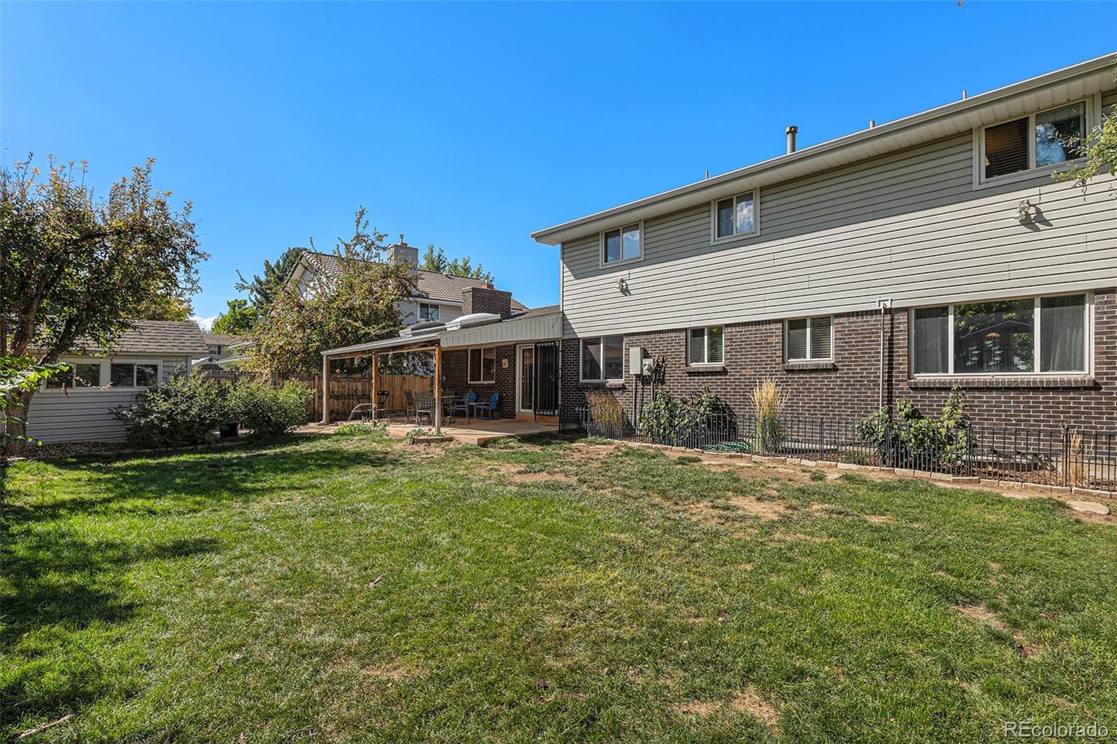 MLS Image #29 for 7622 e nassau avenue,denver, Colorado