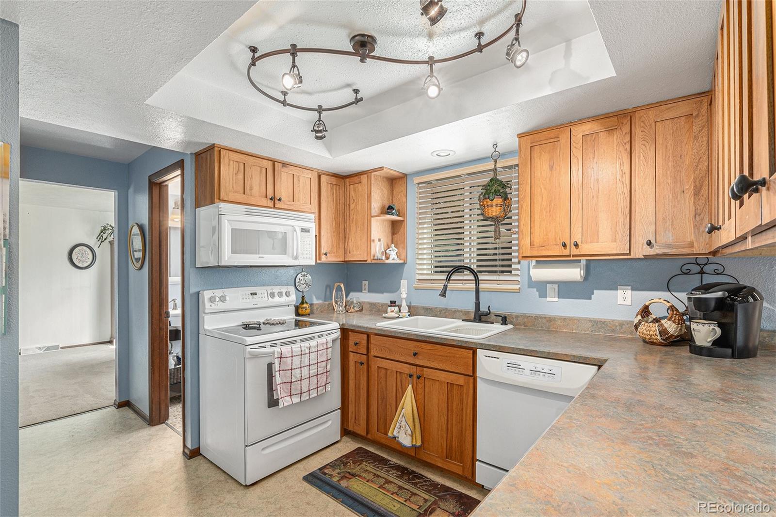 MLS Image #9 for 7622 e nassau avenue,denver, Colorado