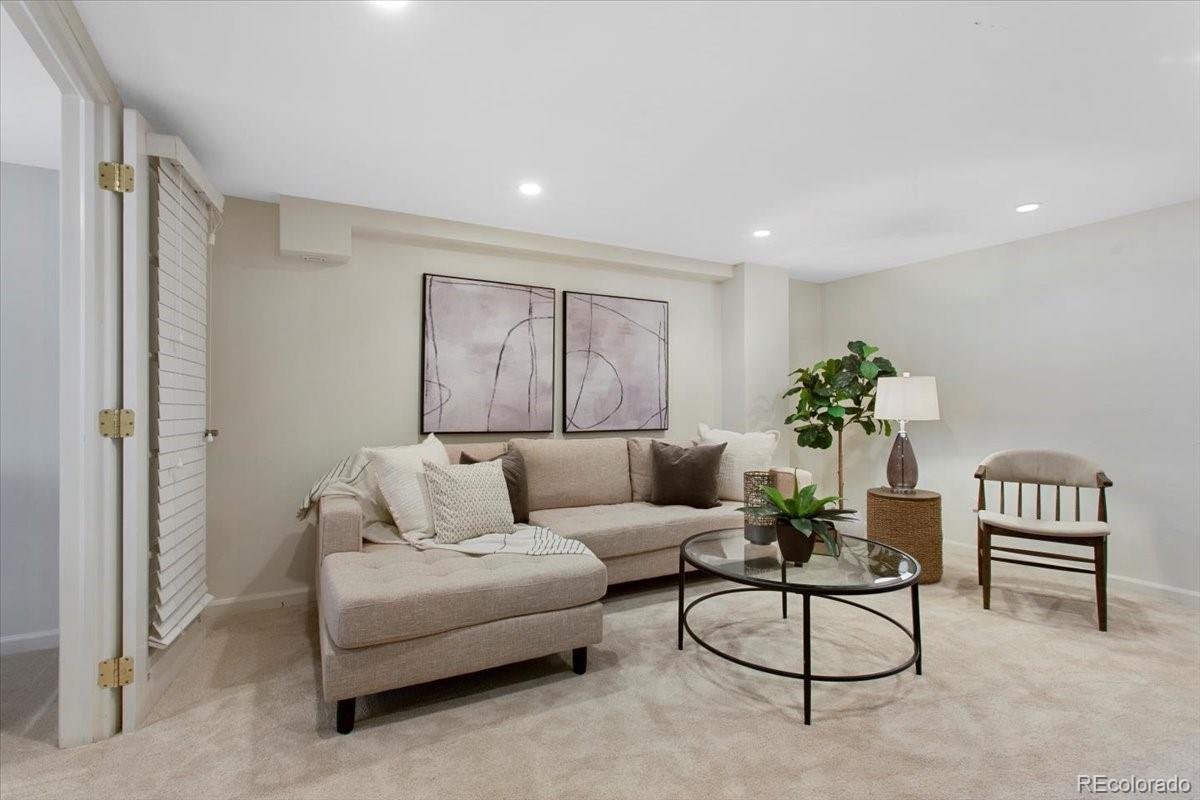 MLS Image #31 for 1080 s garfield street,denver, Colorado