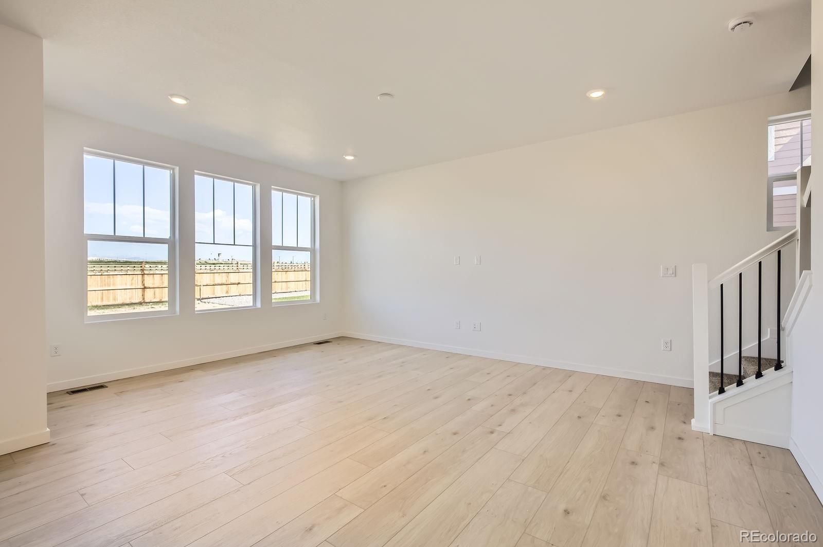 MLS Image #1 for 390  donna lane,johnstown, Colorado