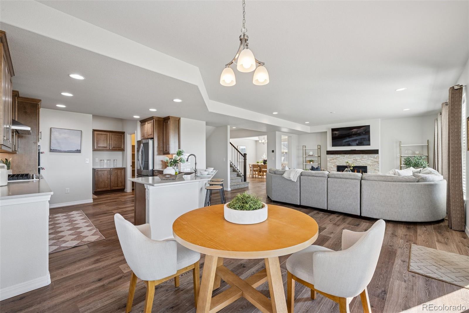 MLS Image #11 for 1871  walnut creek court,colorado springs, Colorado