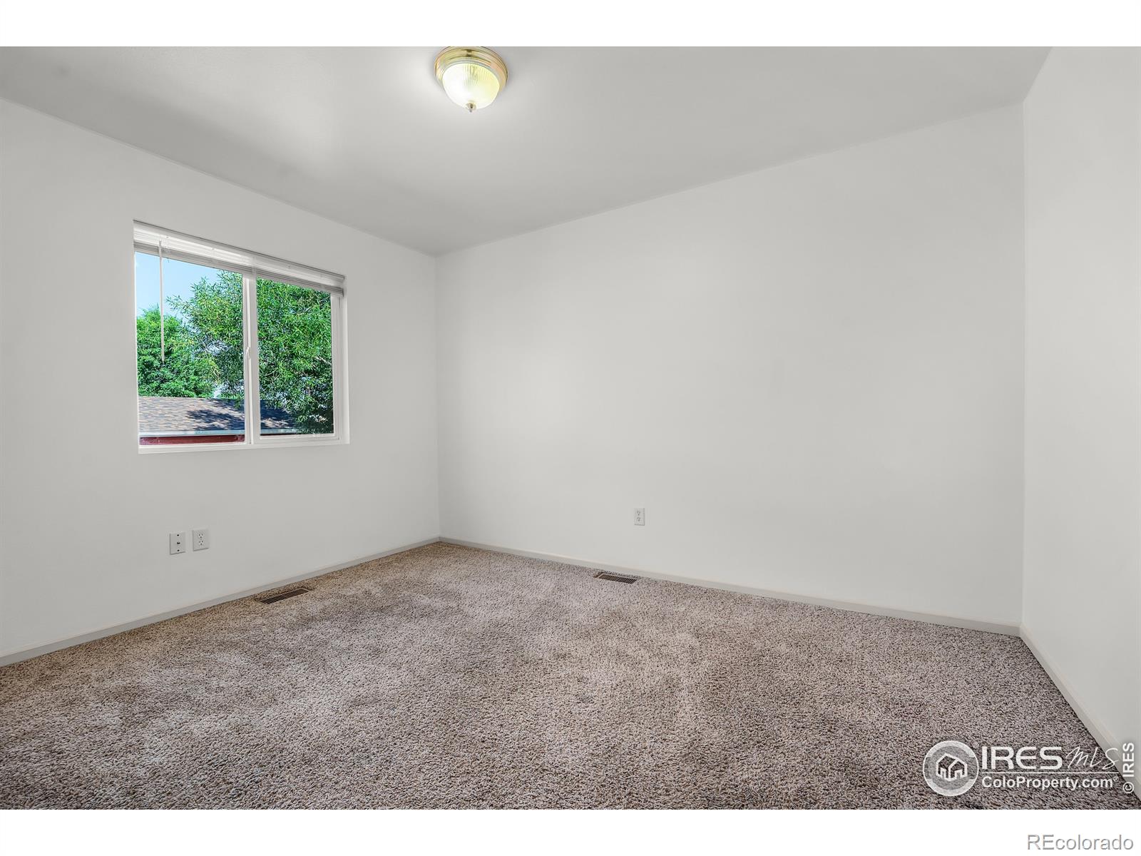 MLS Image #11 for 234 e 19th street,greeley, Colorado