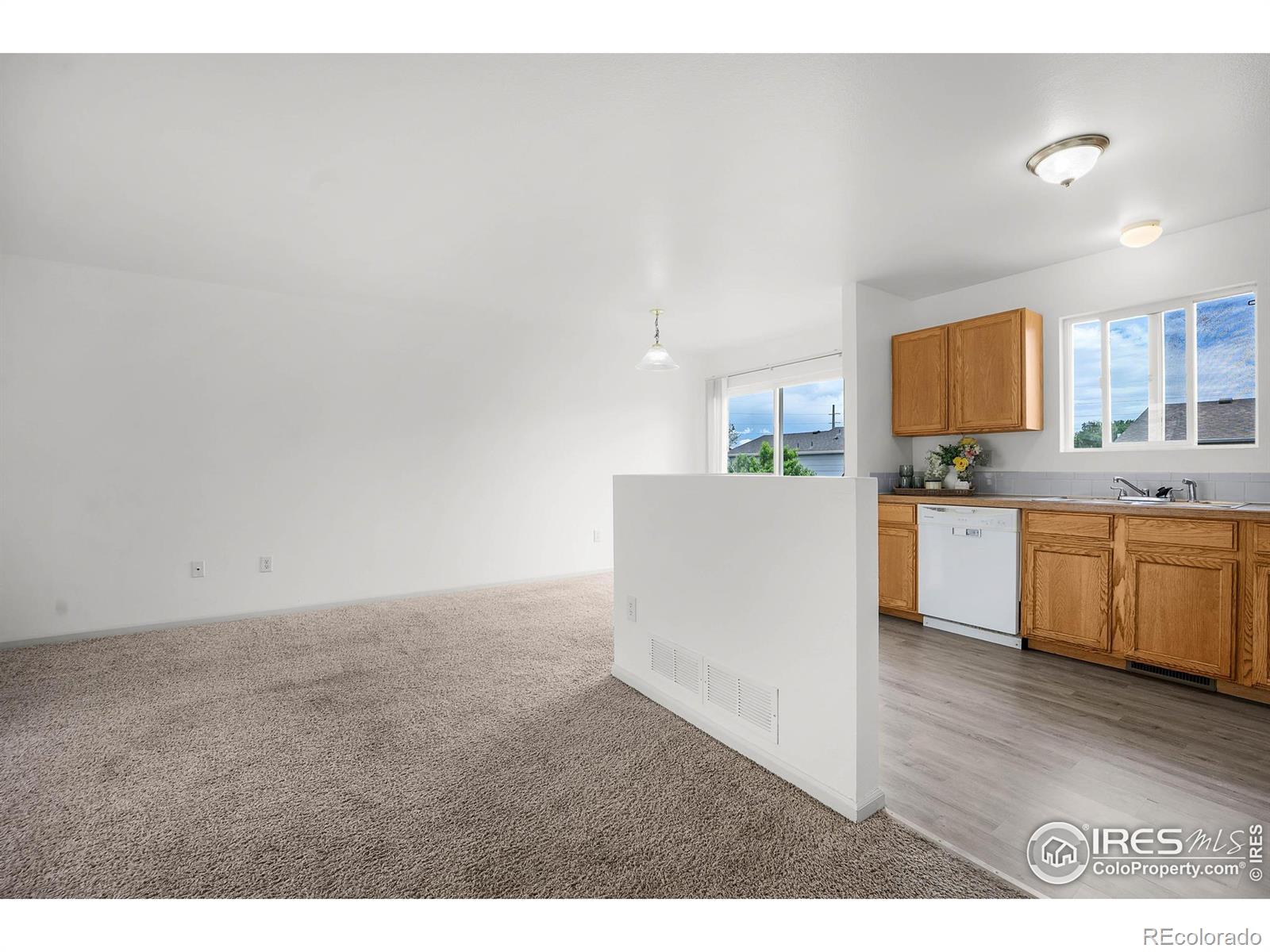 MLS Image #4 for 234 e 19th street,greeley, Colorado