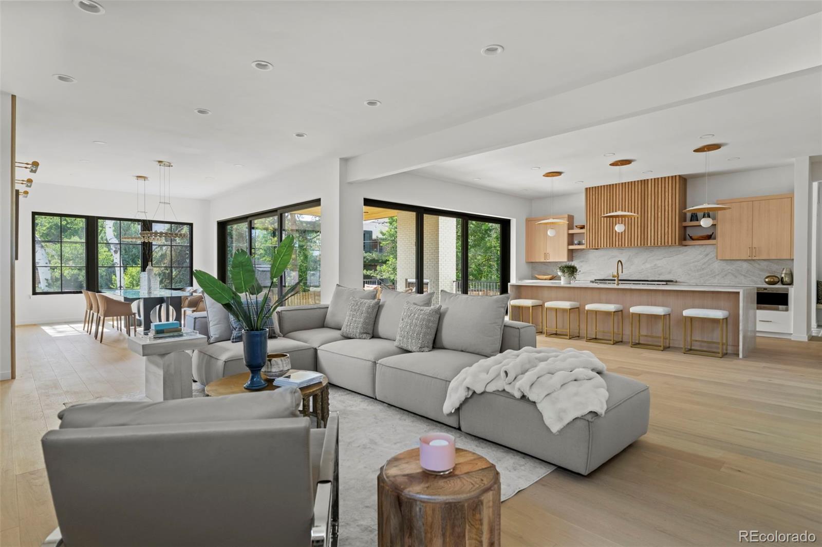 MLS Image #11 for 171 s dexter street,denver, Colorado