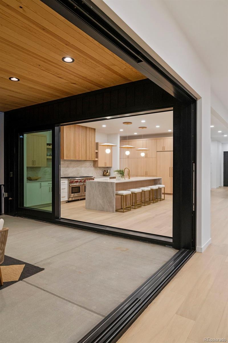 MLS Image #15 for 171 s dexter street,denver, Colorado