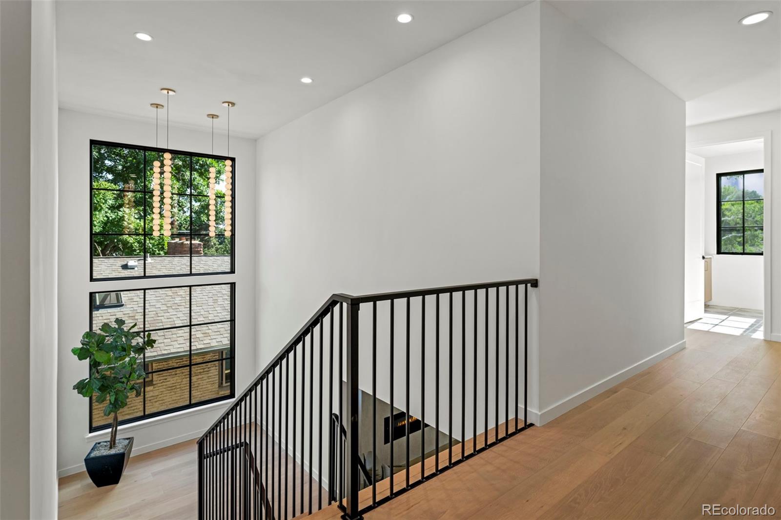MLS Image #19 for 171 s dexter street,denver, Colorado