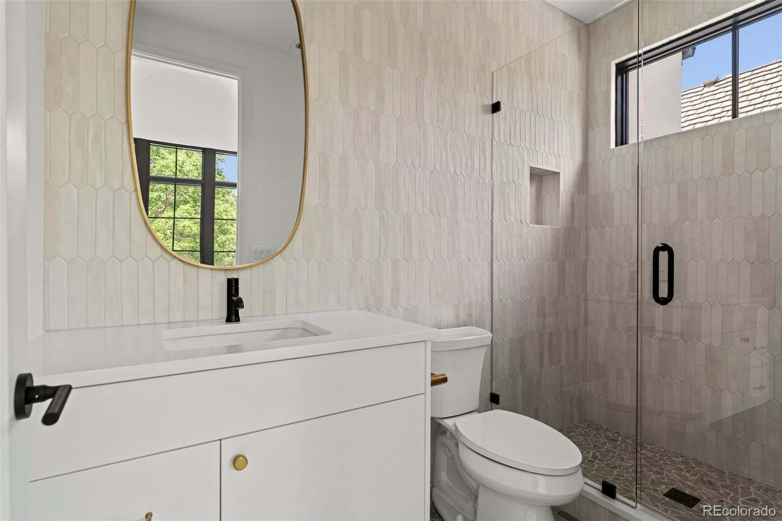 MLS Image #29 for 171 s dexter street,denver, Colorado