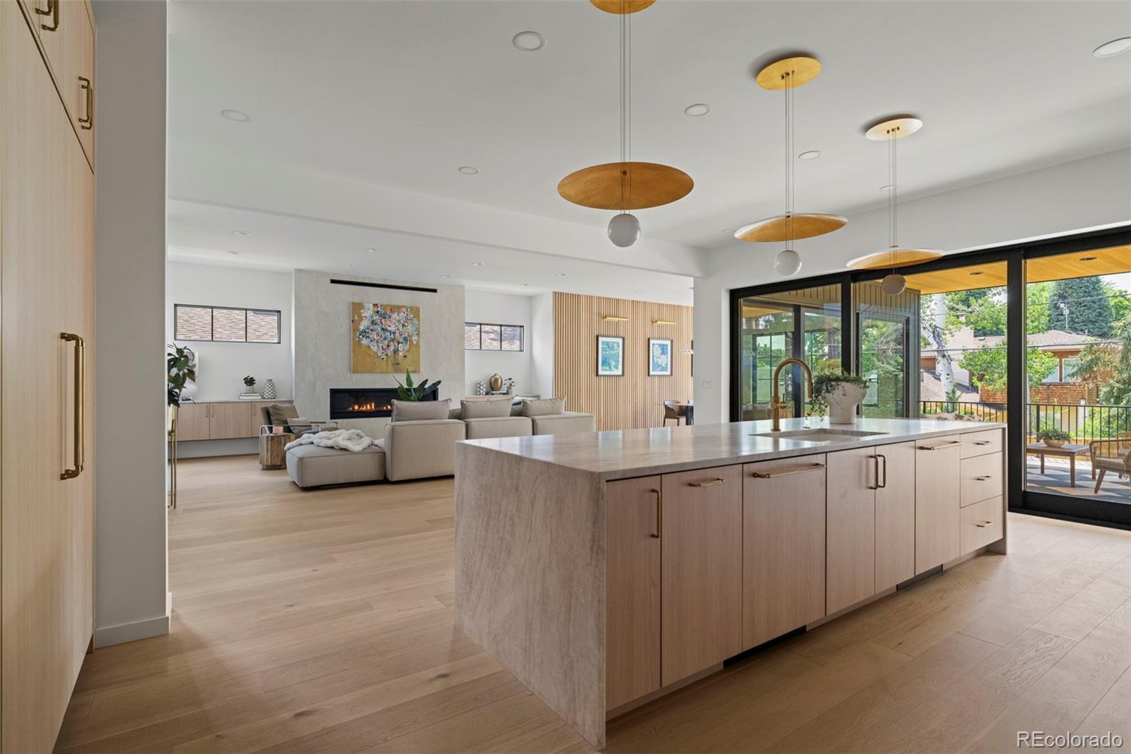 MLS Image #8 for 171 s dexter street,denver, Colorado