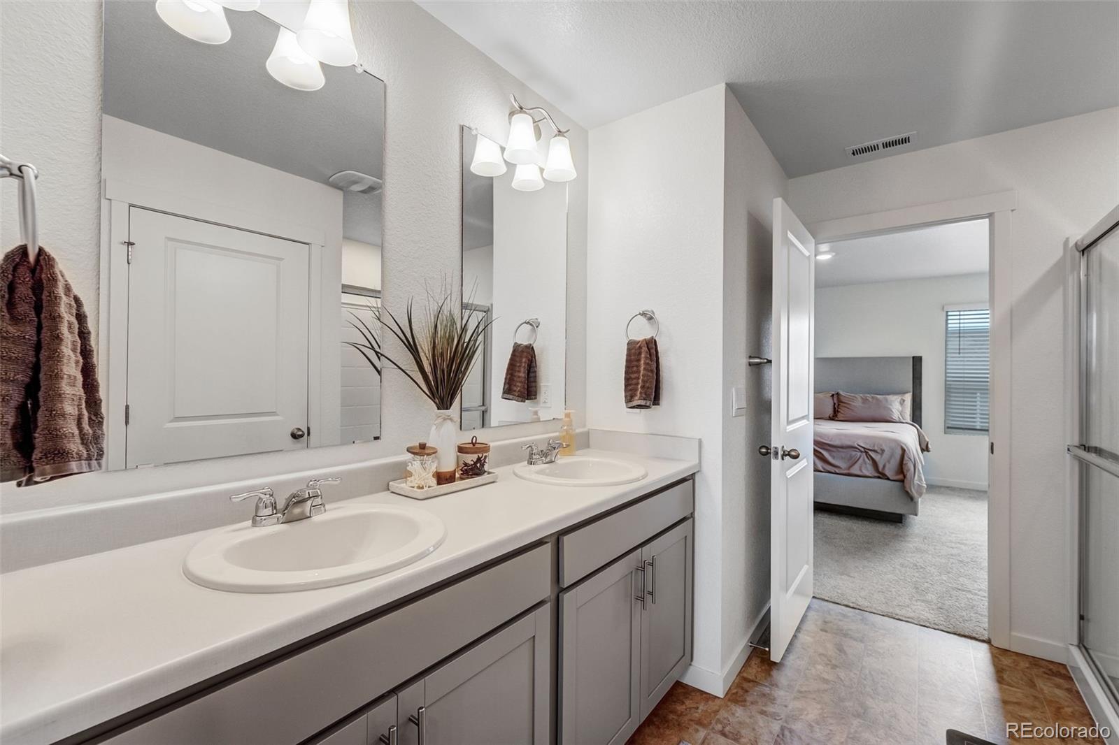 MLS Image #13 for 933  canal west drive,brighton, Colorado
