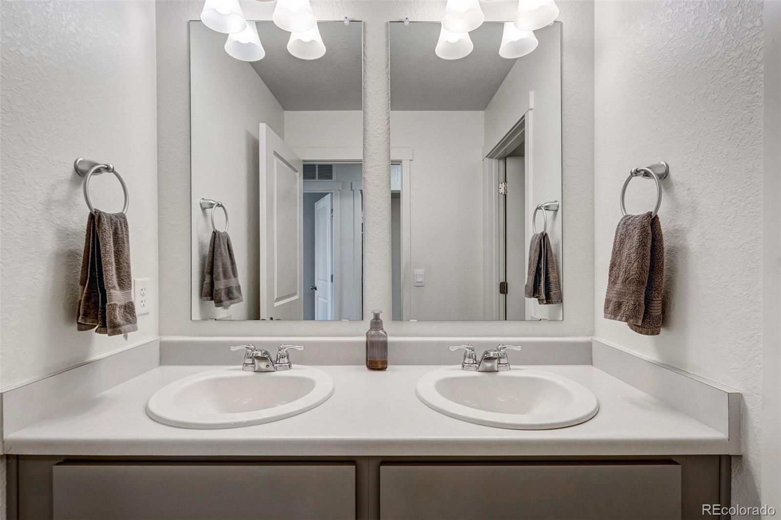 MLS Image #18 for 933  canal west drive,brighton, Colorado