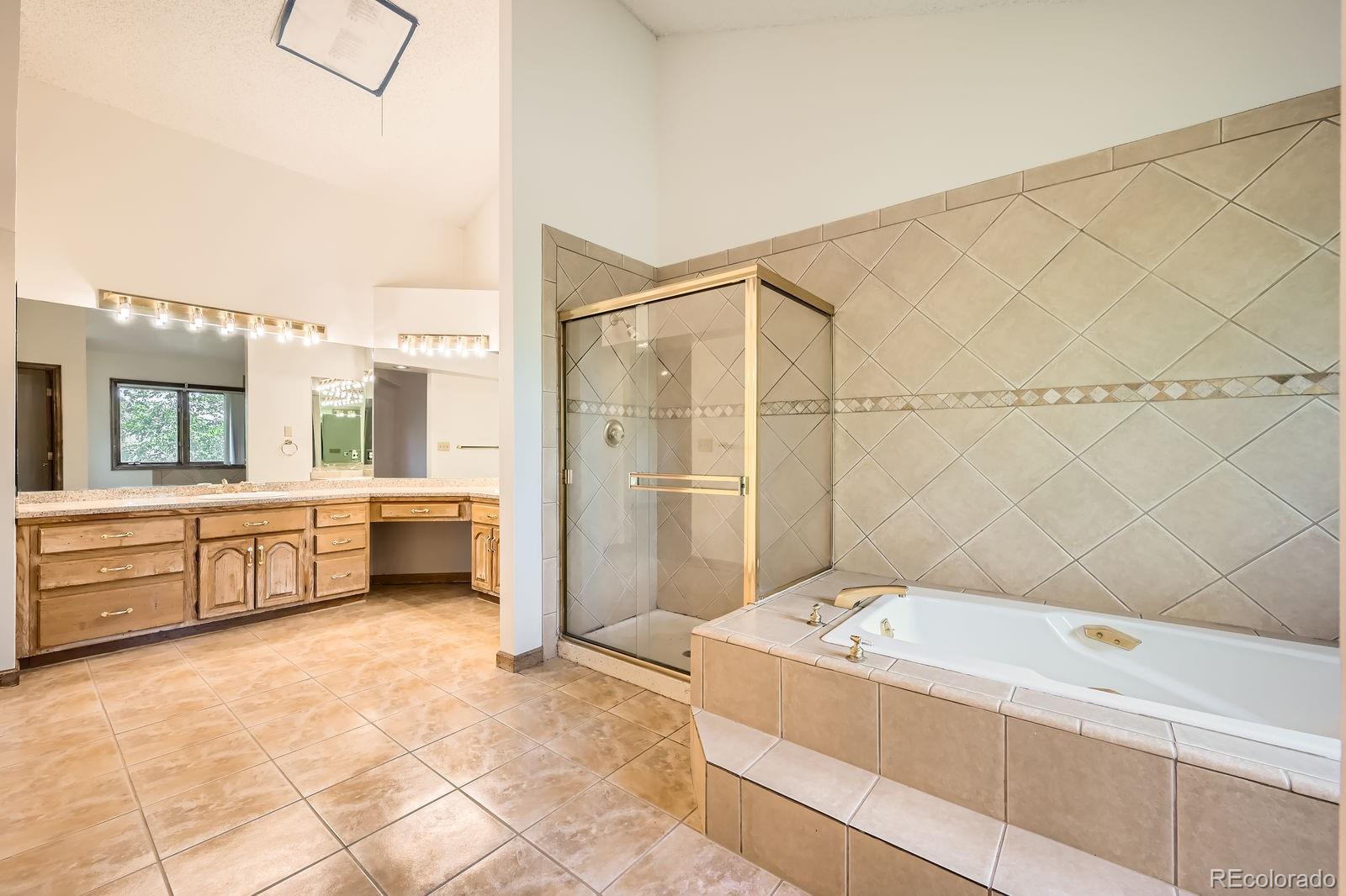 MLS Image #19 for 9096 e colorado circle,denver, Colorado