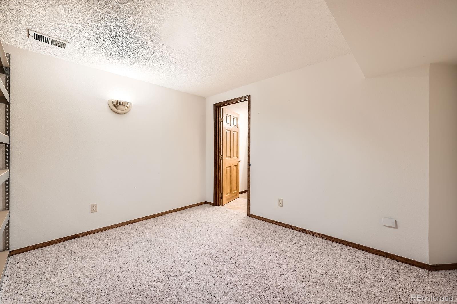 MLS Image #31 for 9096 e colorado circle,denver, Colorado