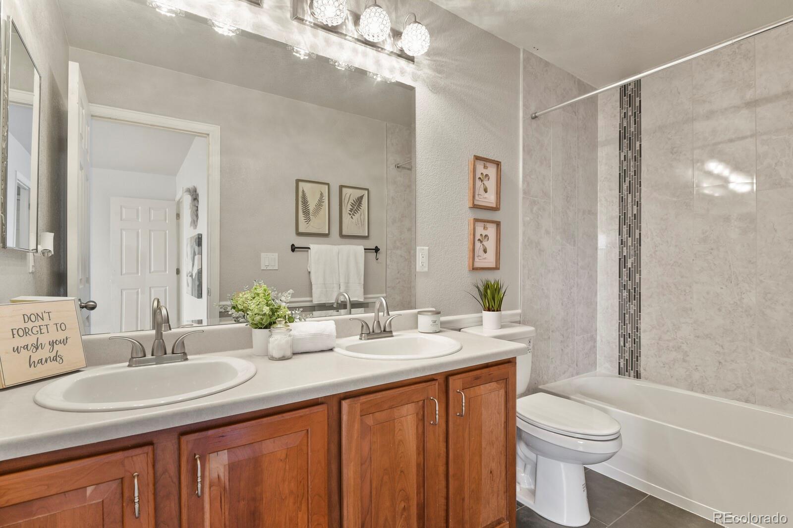 MLS Image #16 for 5453 s quatar court,aurora, Colorado