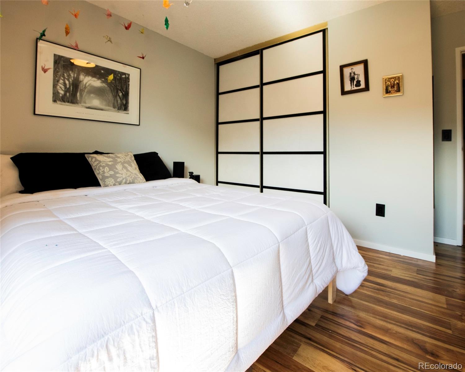 MLS Image #8 for 4110  hale parkway,denver, Colorado