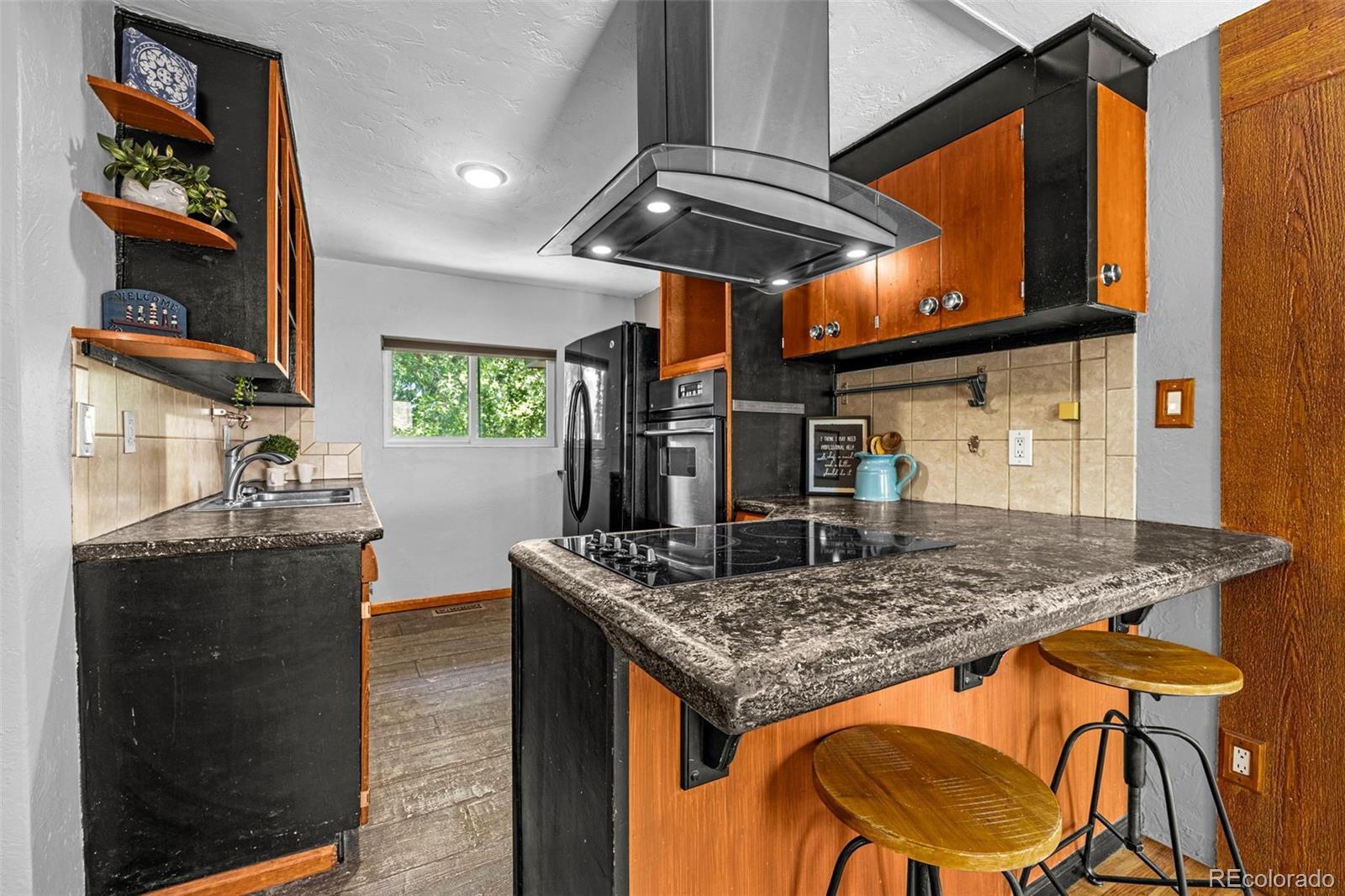 MLS Image #13 for 412  yucca drive,colorado springs, Colorado