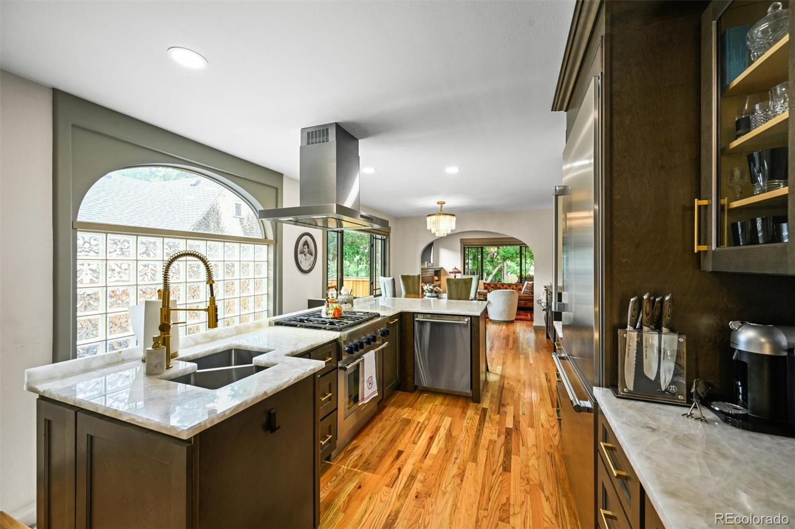 MLS Image #10 for 1414 s vine street,denver, Colorado