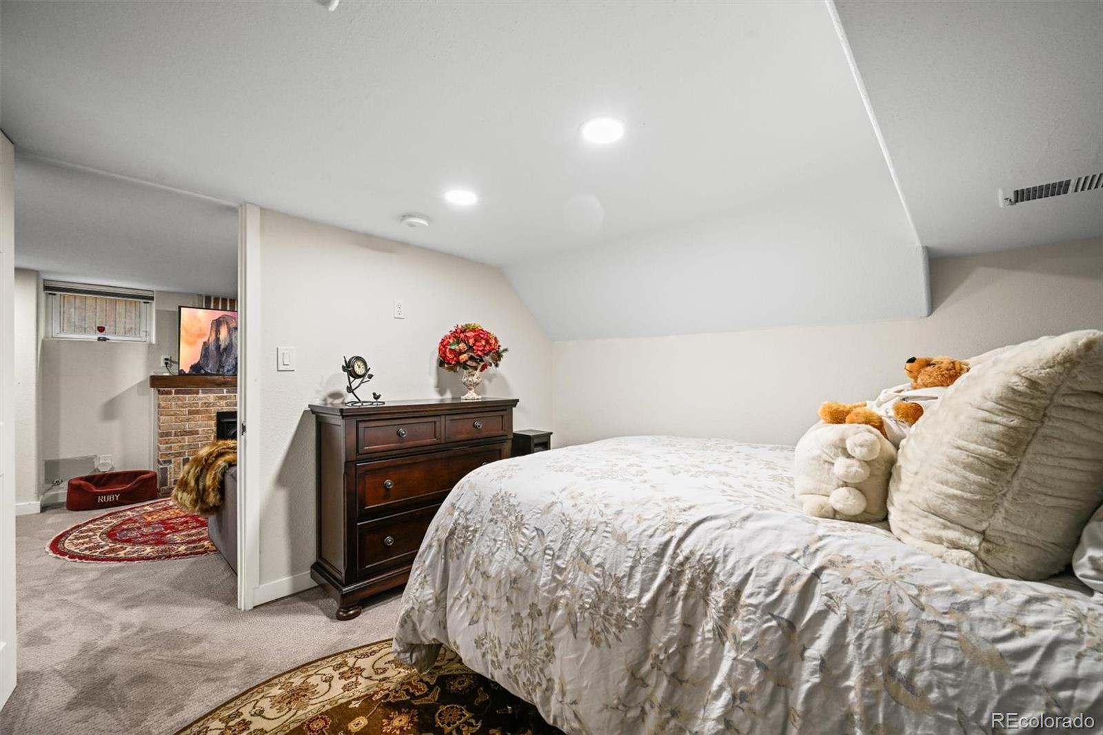 MLS Image #25 for 1414 s vine street,denver, Colorado