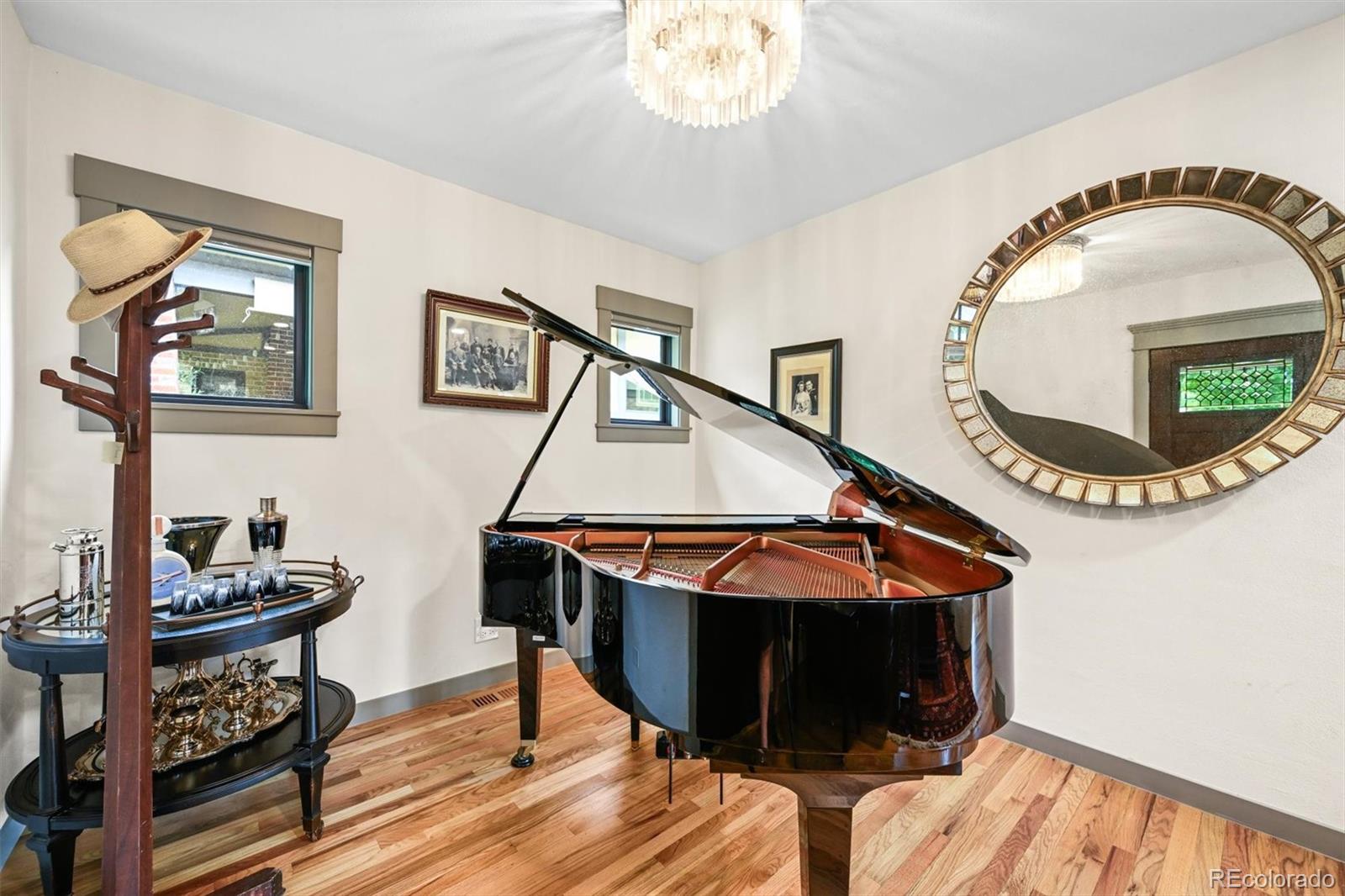 MLS Image #5 for 1414 s vine street,denver, Colorado